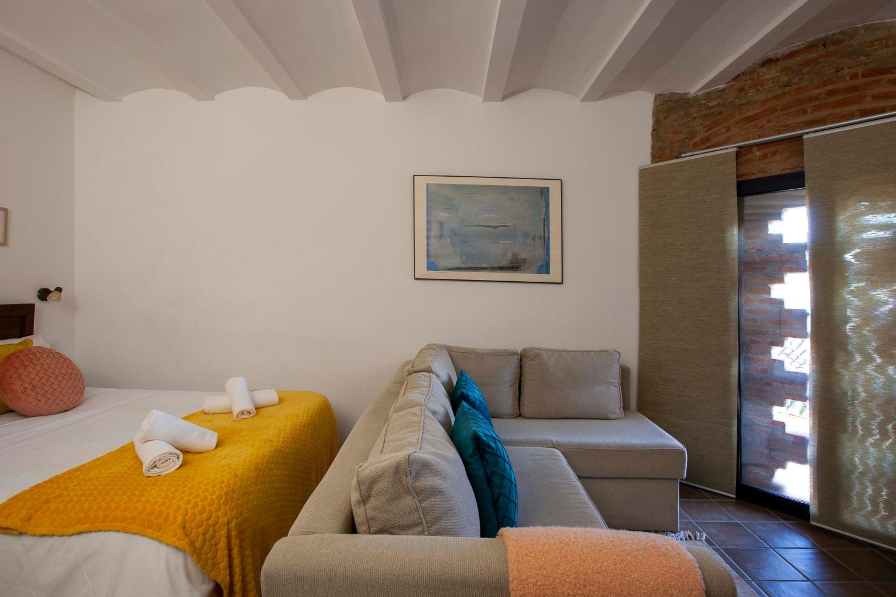 Apartamentos Turísticos Lobelia Suites