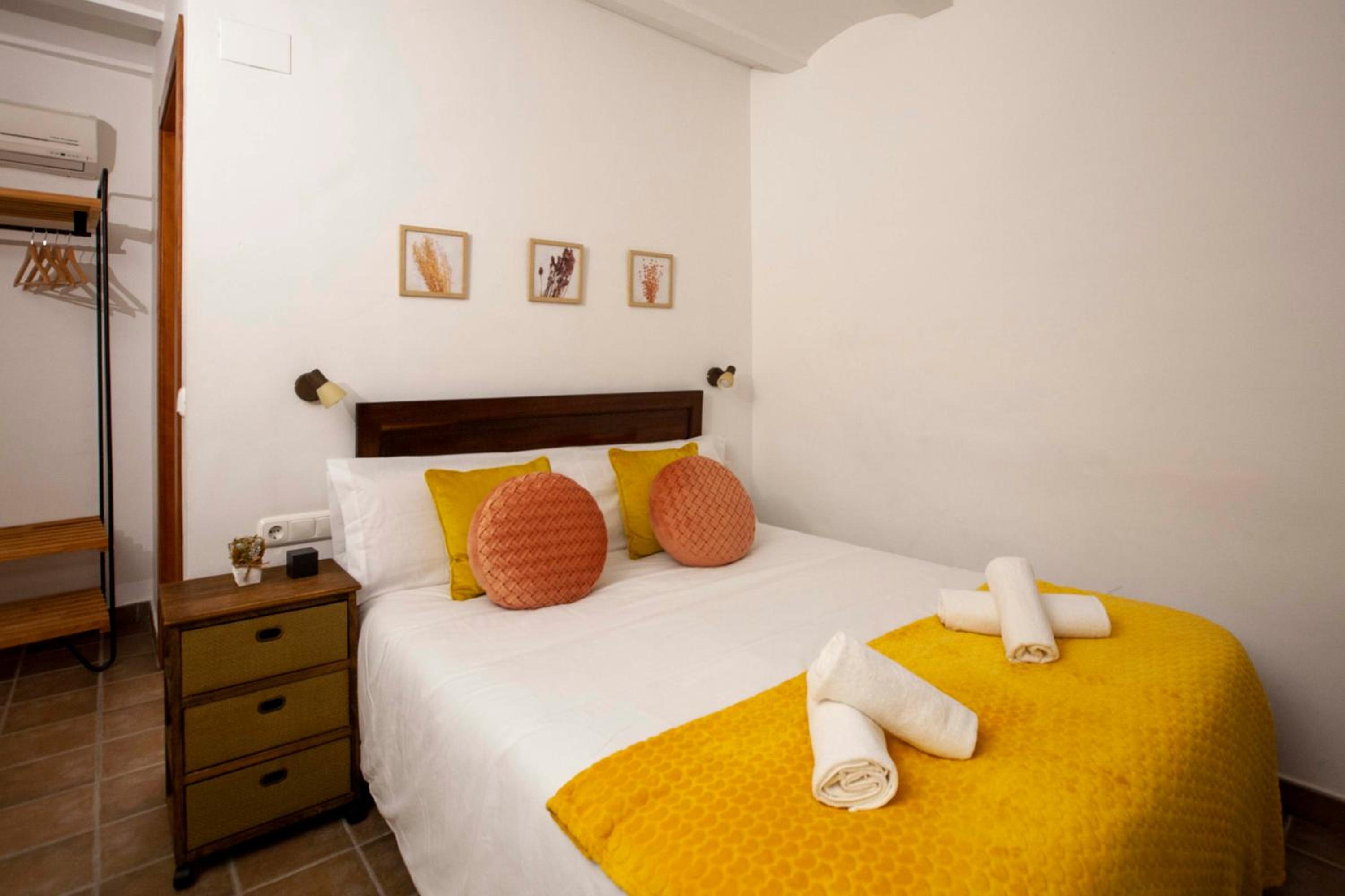 Apartamentos Turísticos Lobelia Suites