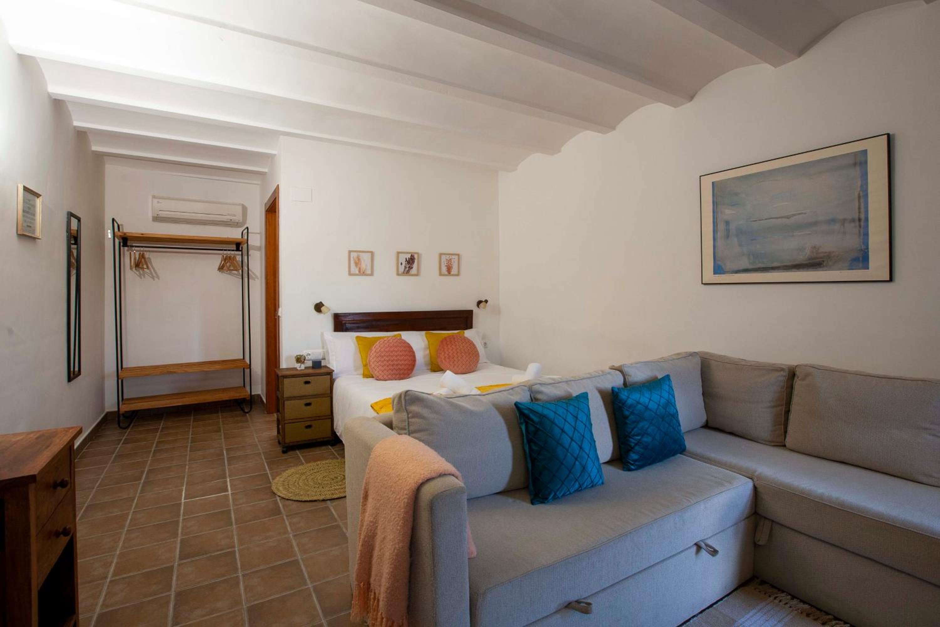 Apartamentos Turísticos Lobelia Suites