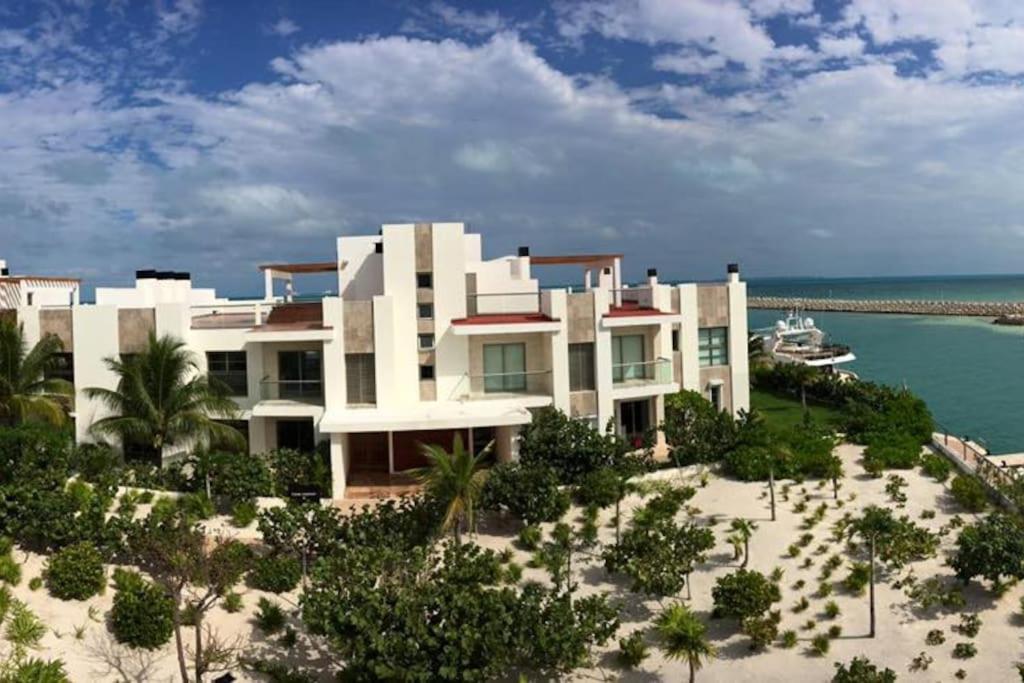 Hotel La Amada Residences. Best Stay