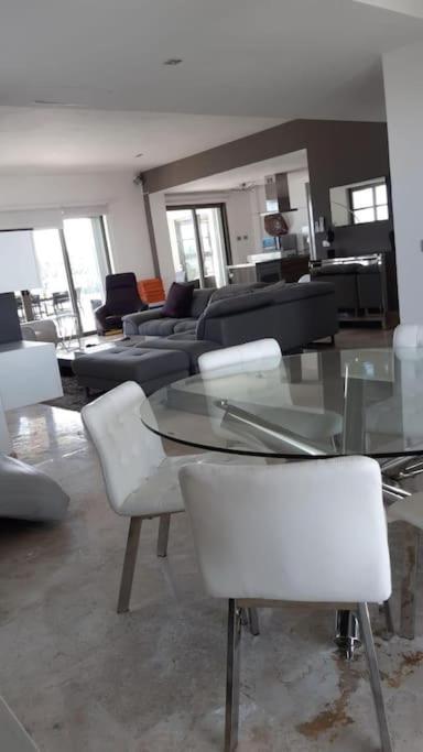 La Amada Residences. Best Stay