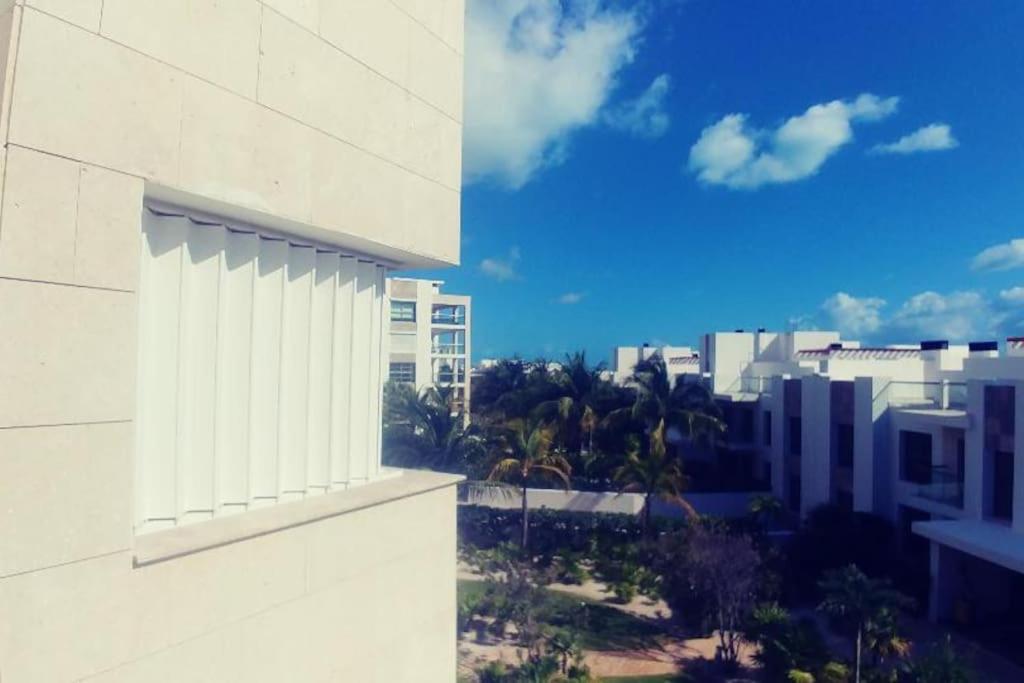 La Amada Residences. Best Stay