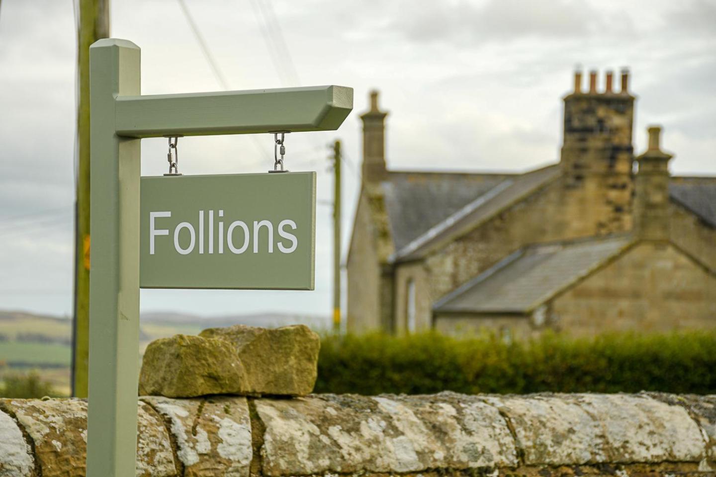 Follions Farmhouse