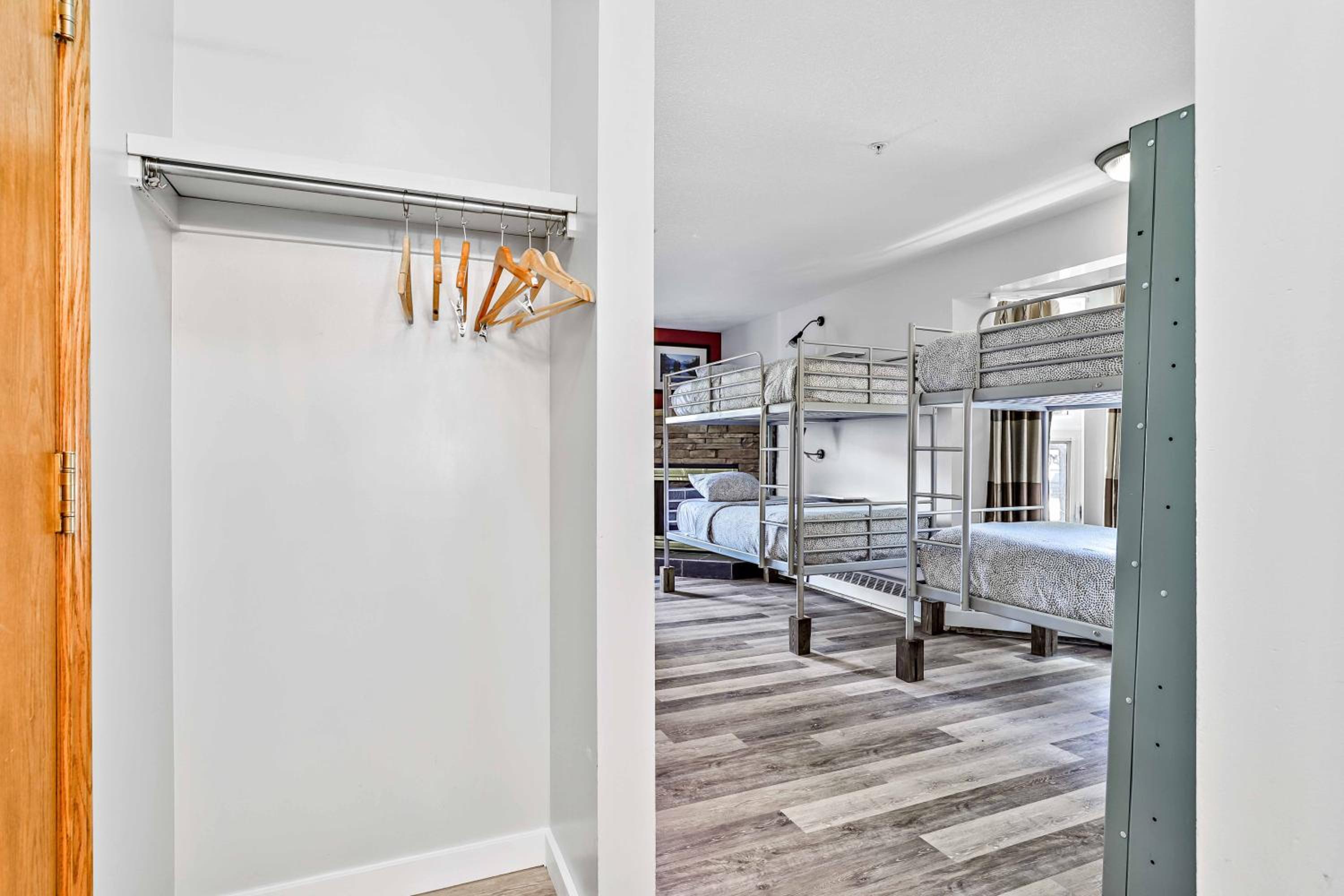 Samesun Banff Hostel