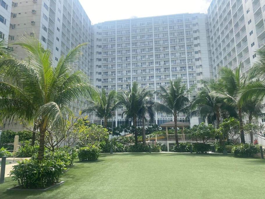 Shore Residences MOA by darpm view 2