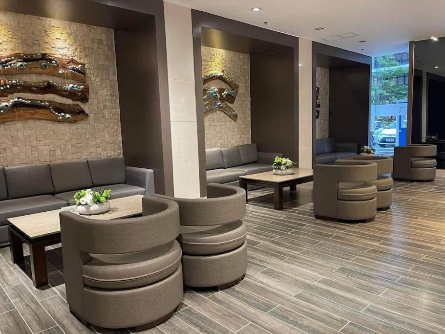 Shore Residences MOA by darpm view 3