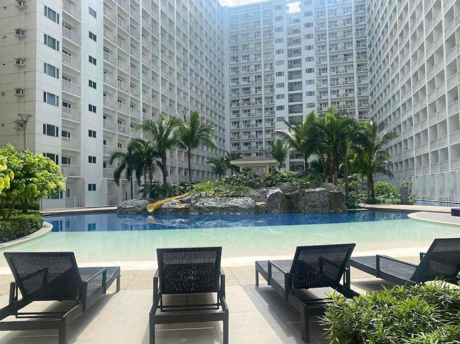 Shore Residences MOA by darpm view 4