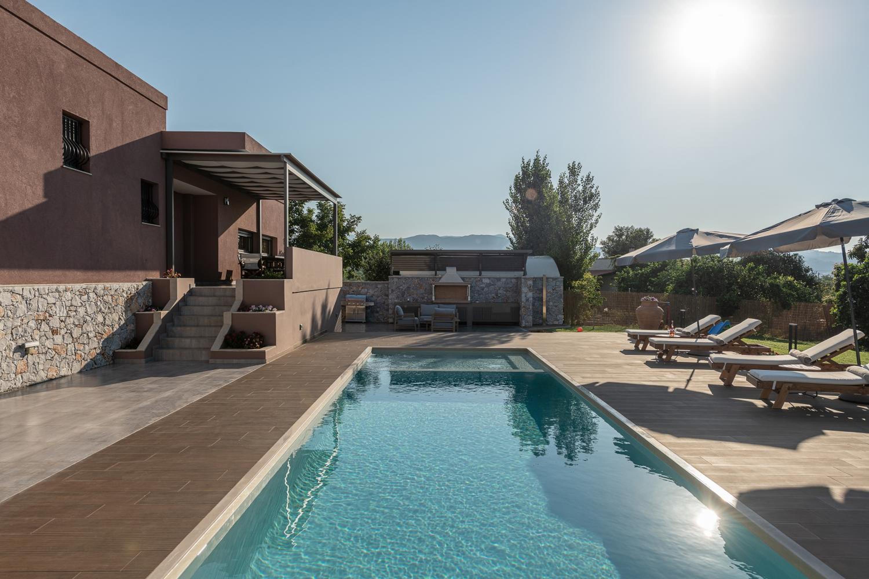 Villa Enny, 3 BD with Private Heated Pool view 2