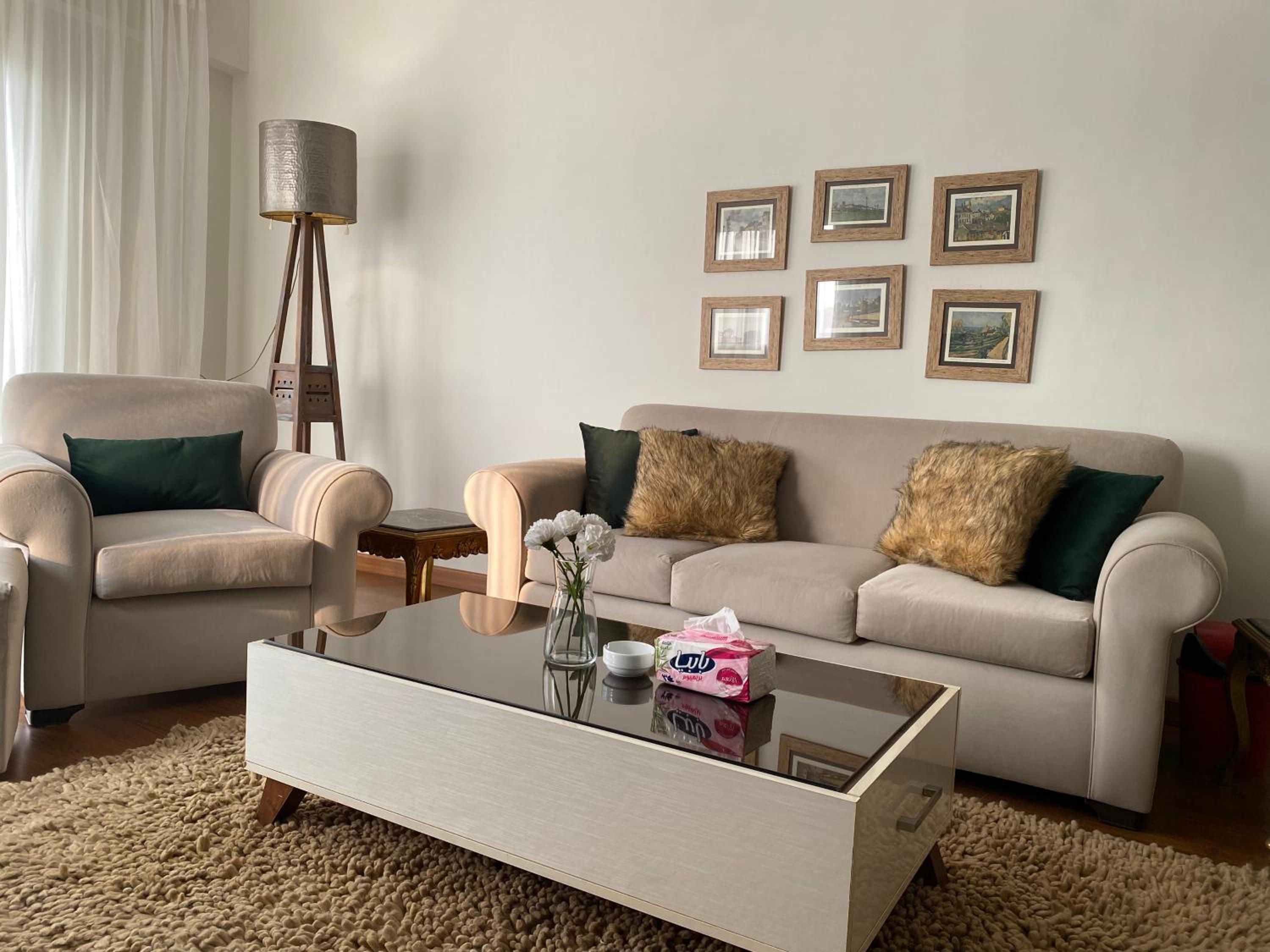 Nile View Apartment - Sleeps 4 & Balcony