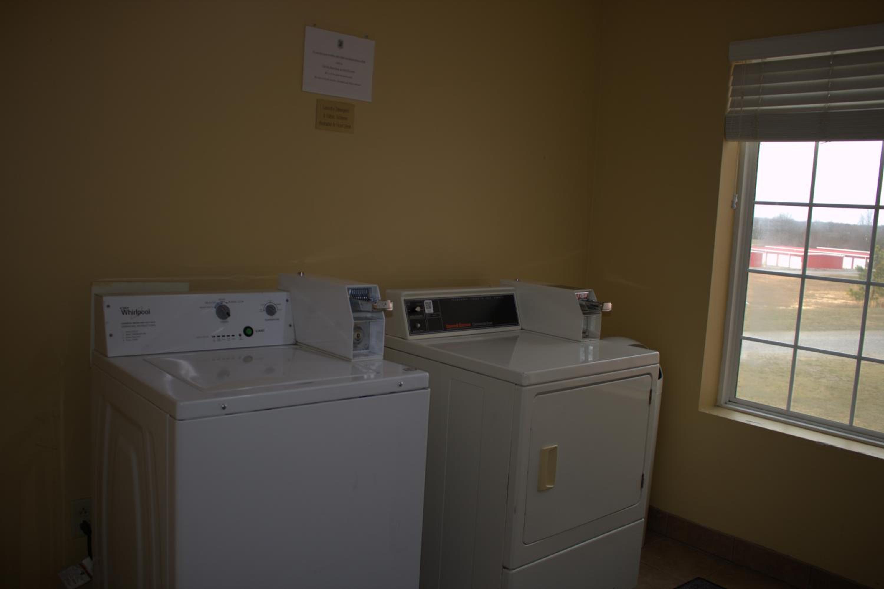 Super 8 by Wyndham Rainsville