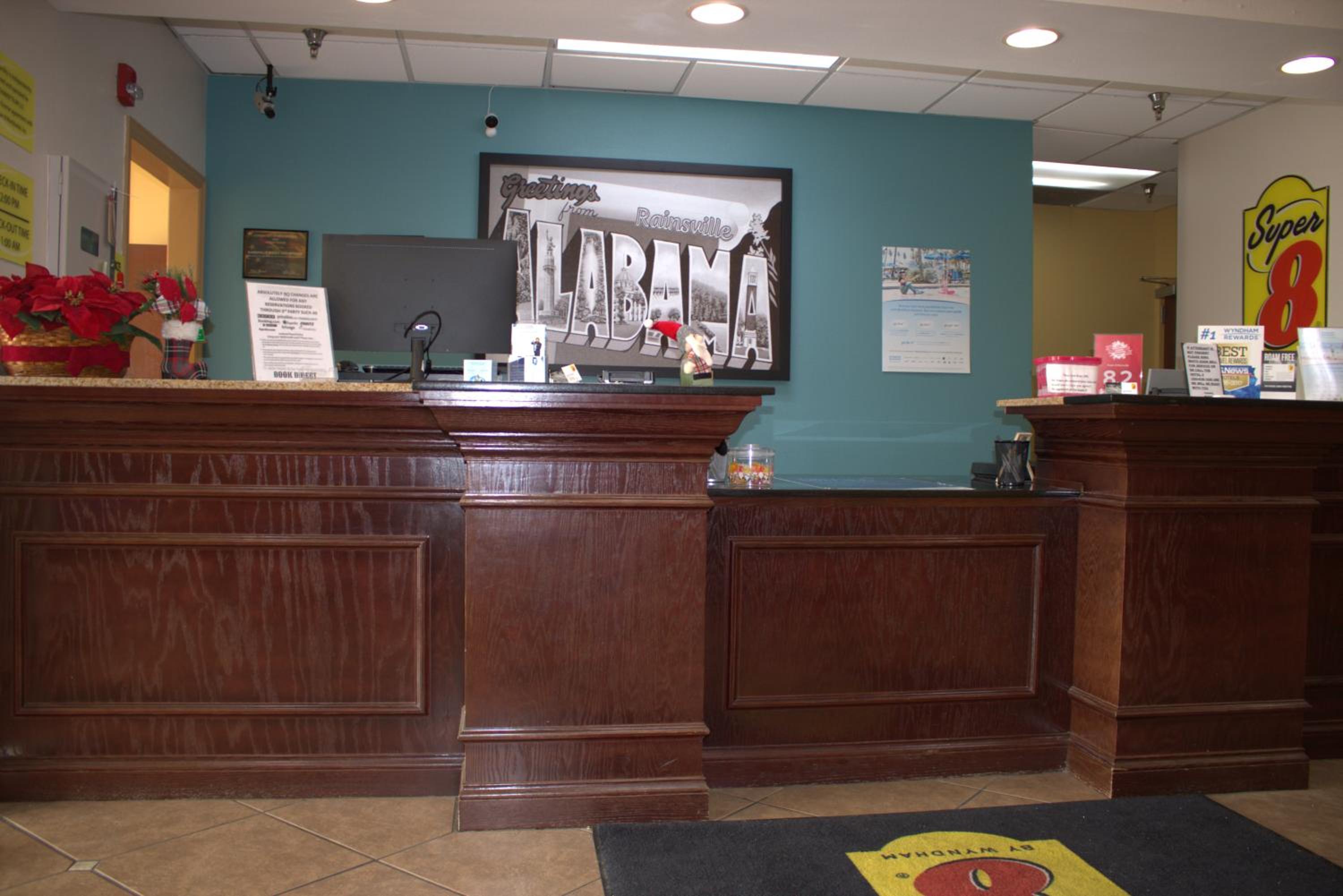 Super 8 by Wyndham Rainsville