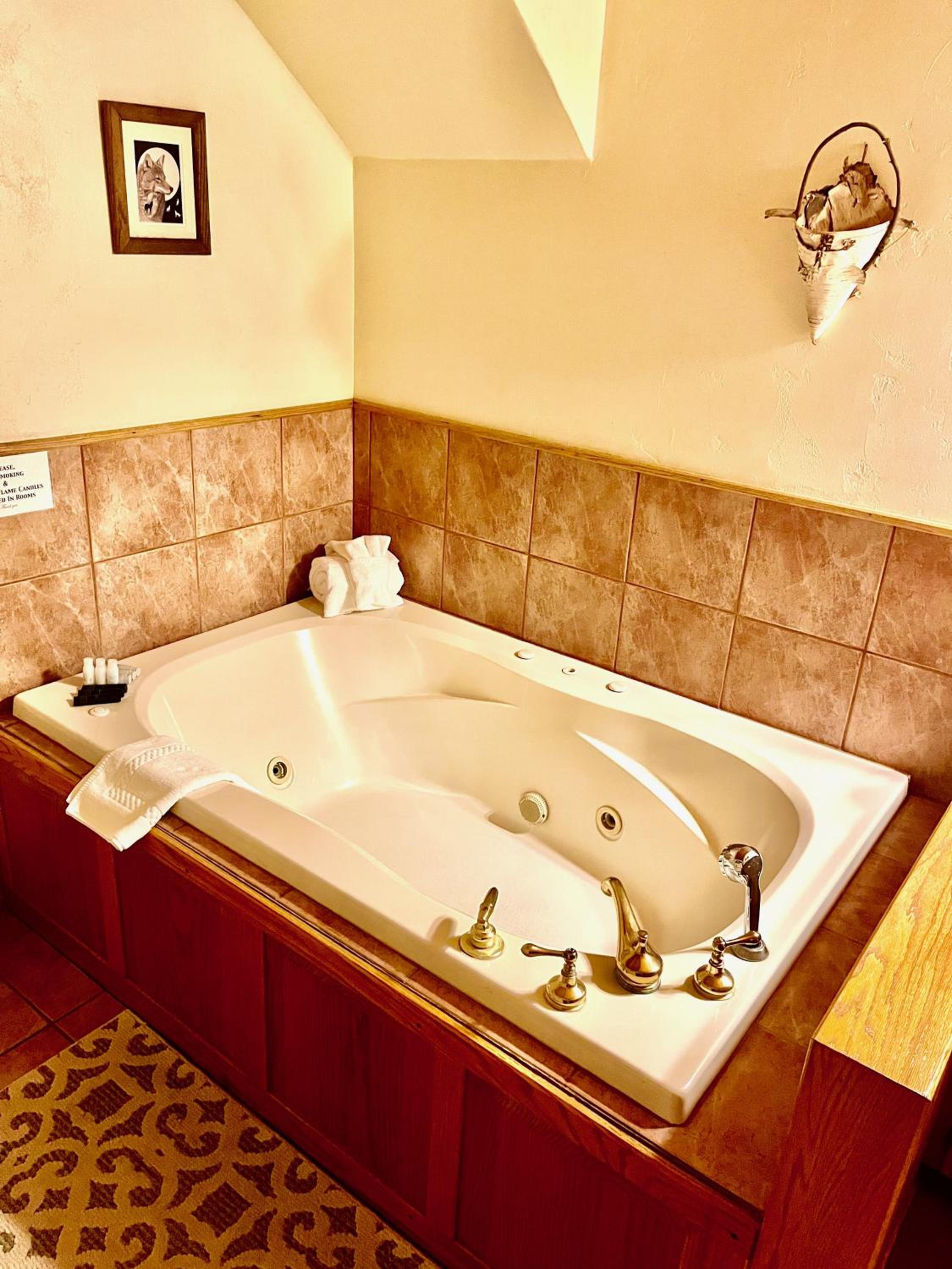 The Lindsay Lodge - Property Image 14