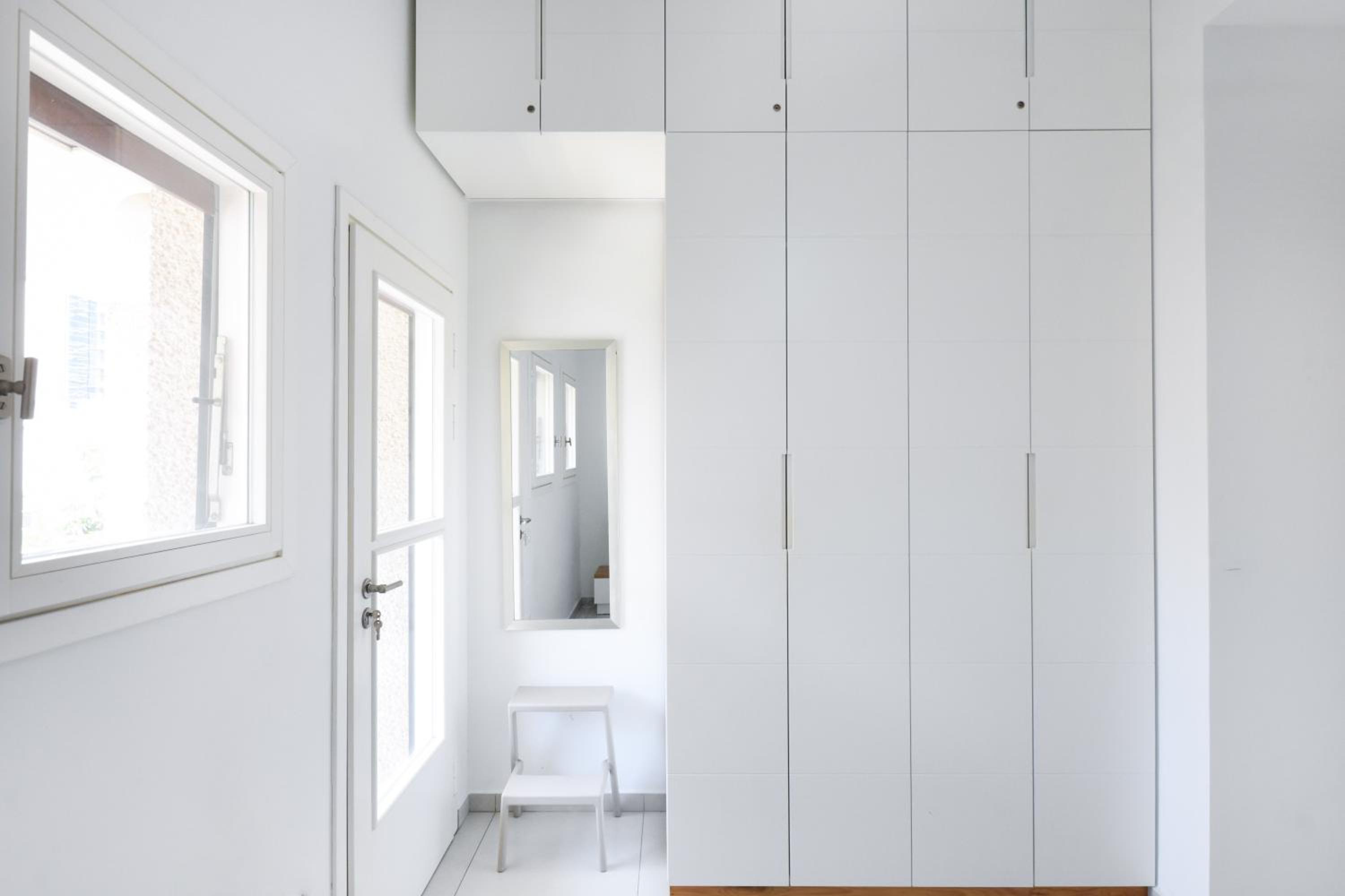 Our cosy Lili&Blum 2 BR w miklat by HolyGuest view 3