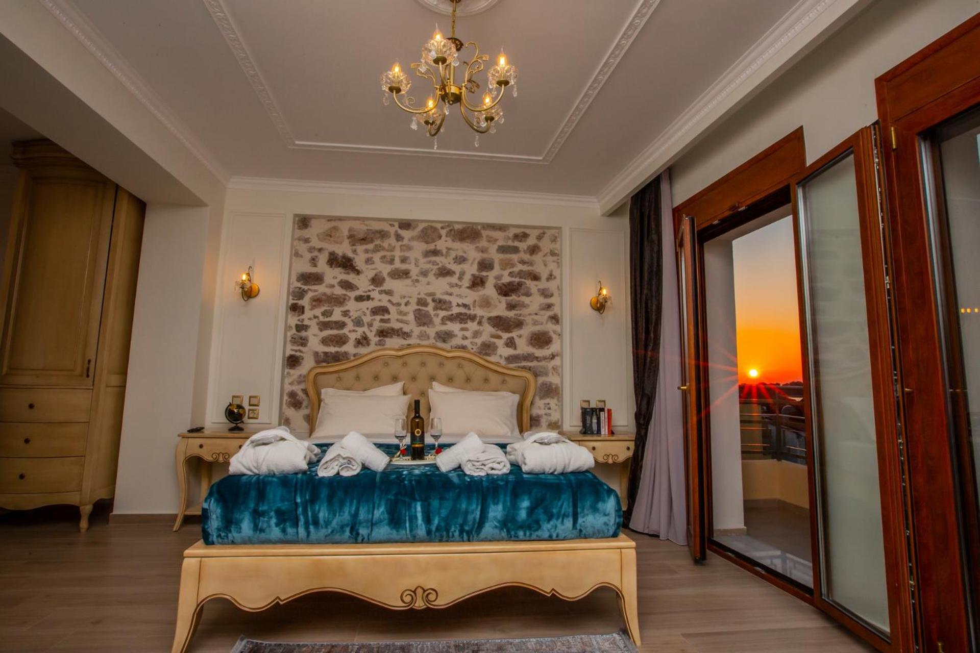 Vip Lepanto Port Suites photo 5