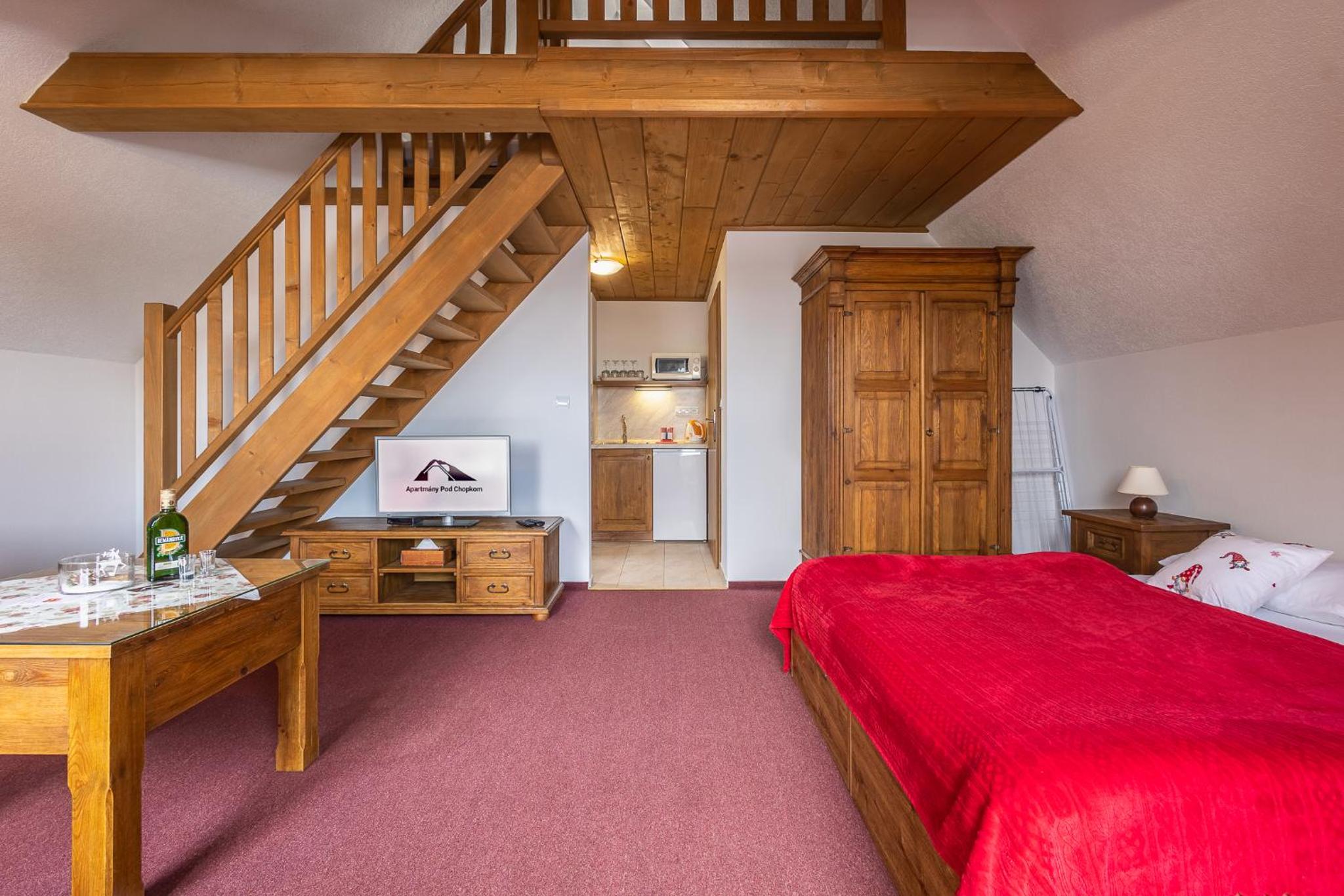 Apartmány Pod Chopkom view 2