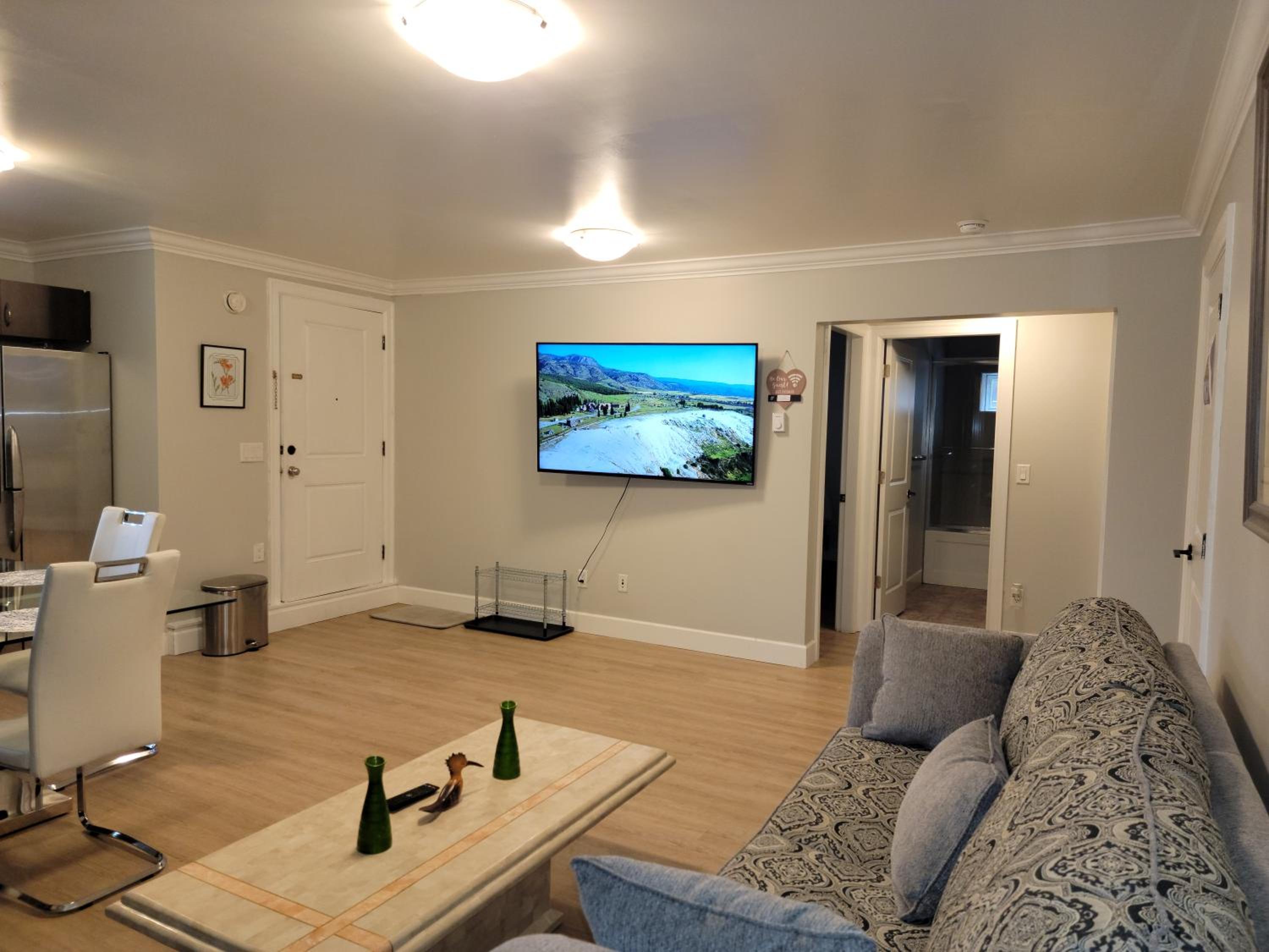 Oscar INN & 2bd Family Suite or Private Room