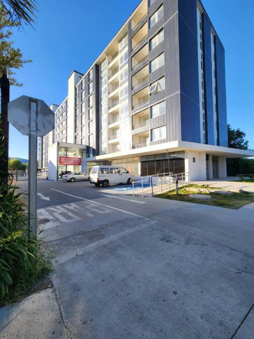 Departamento centro de Valdivia, Los Laureles 270, Isla Teja