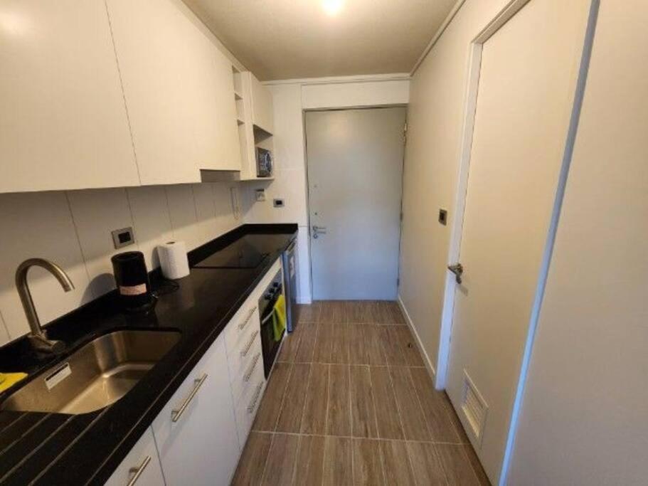 Departamento centro de Valdivia, Los Laureles 270, Isla Teja