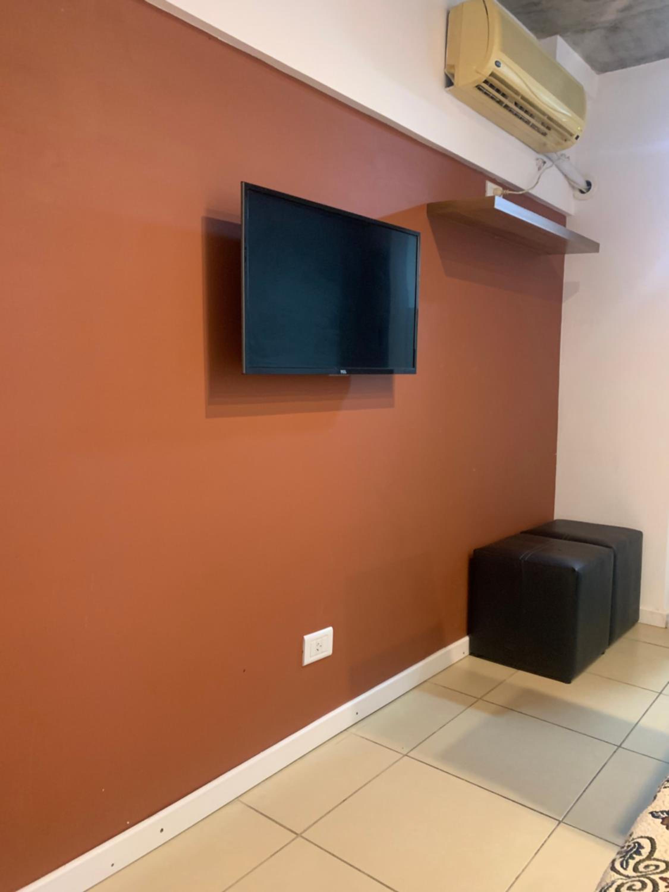 Crespo Suites