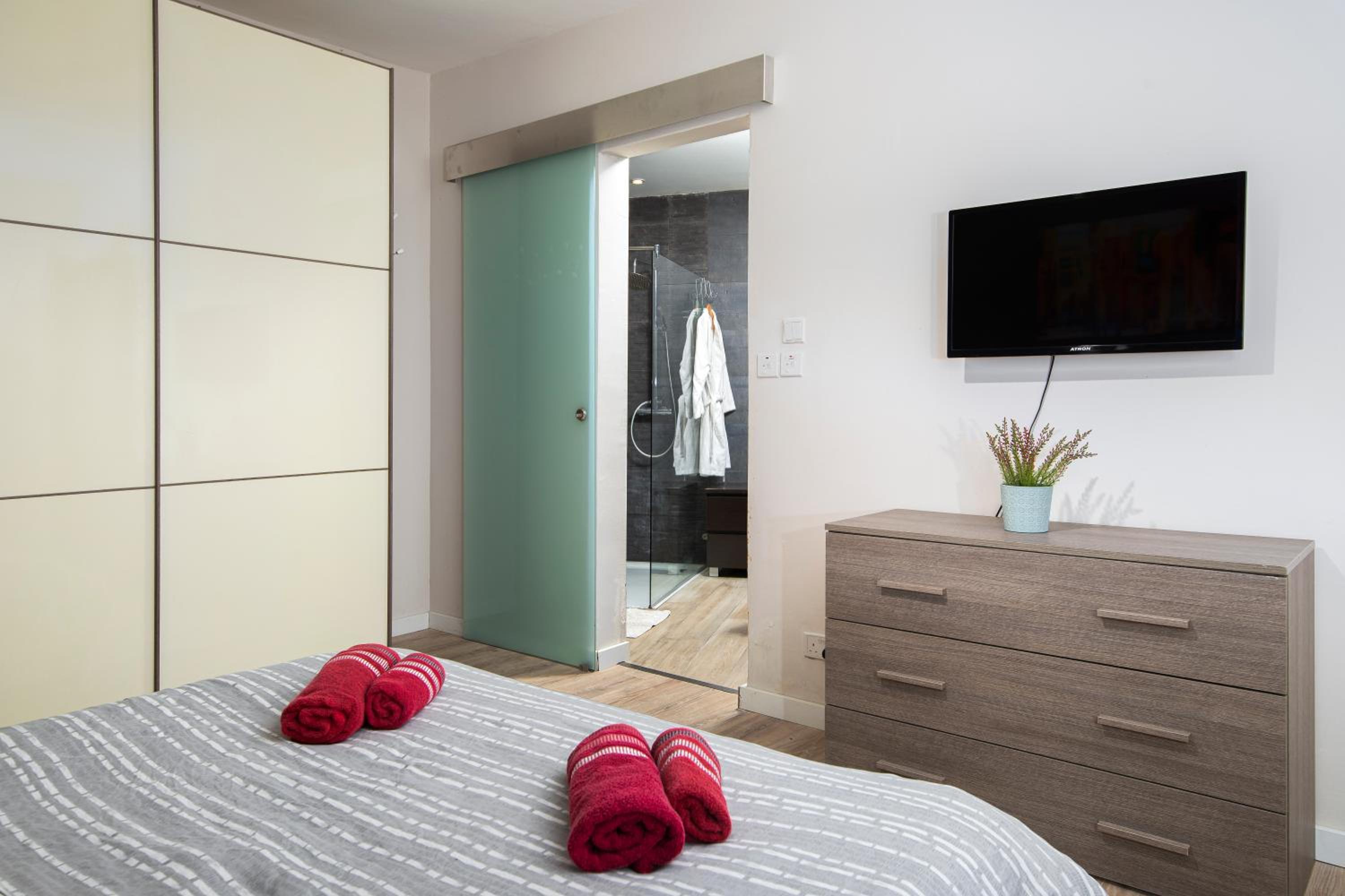 Luxury Msida Circle Suites