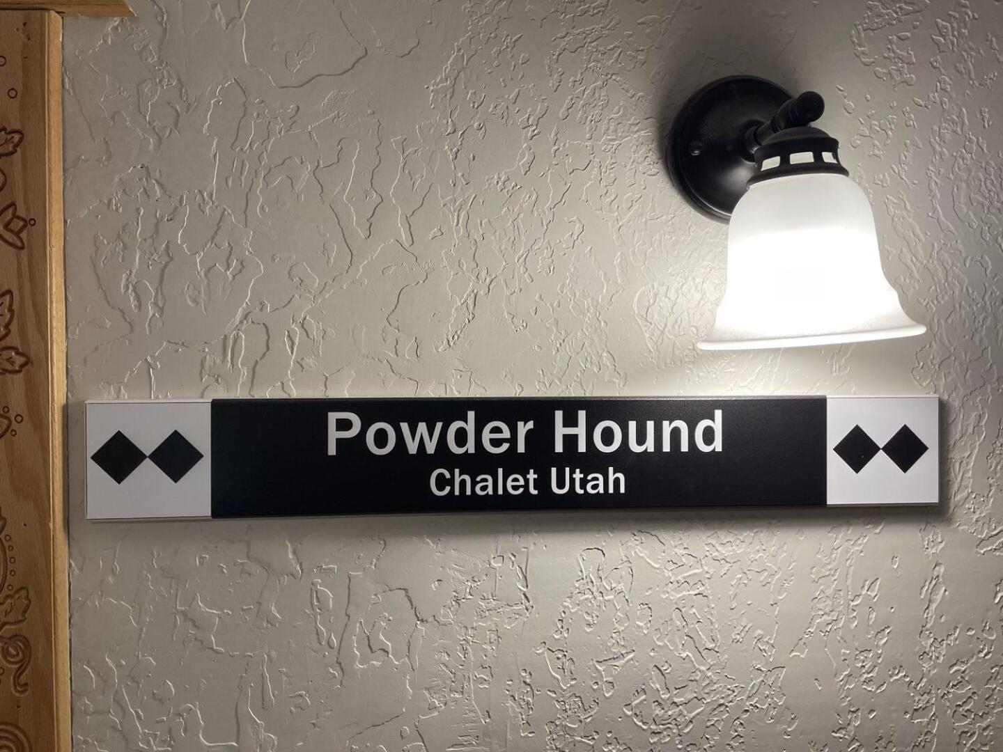 Powder Hound 1 Bedroom Brighton Chalet