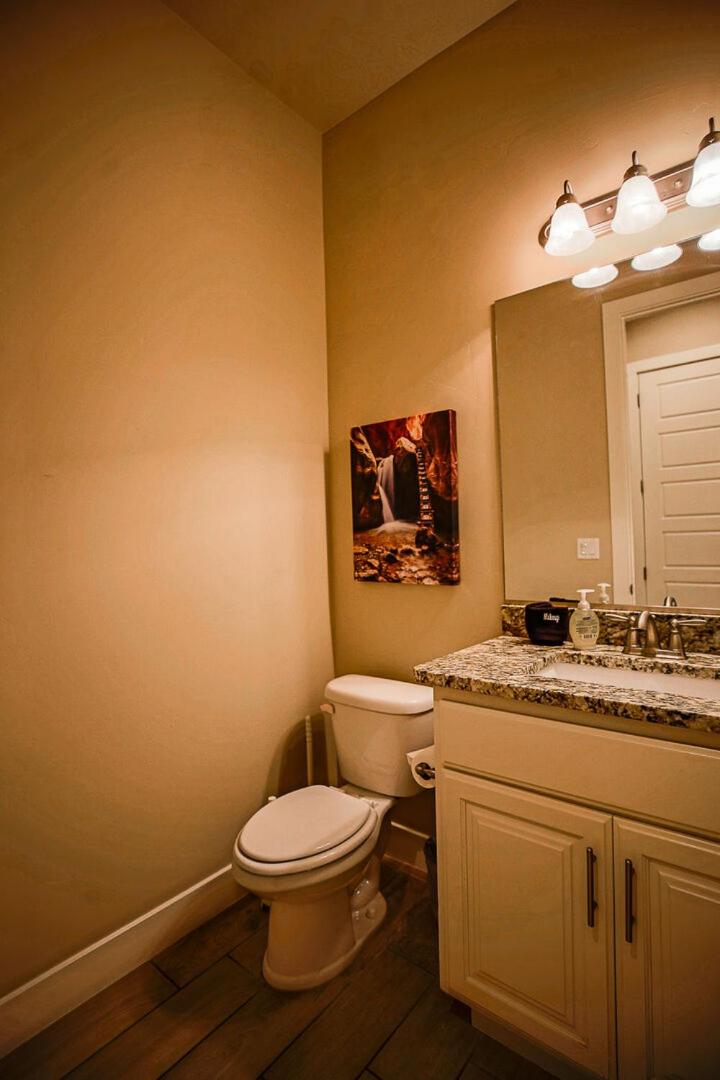 Coral Ridge 4266 Desert Retreat view 4