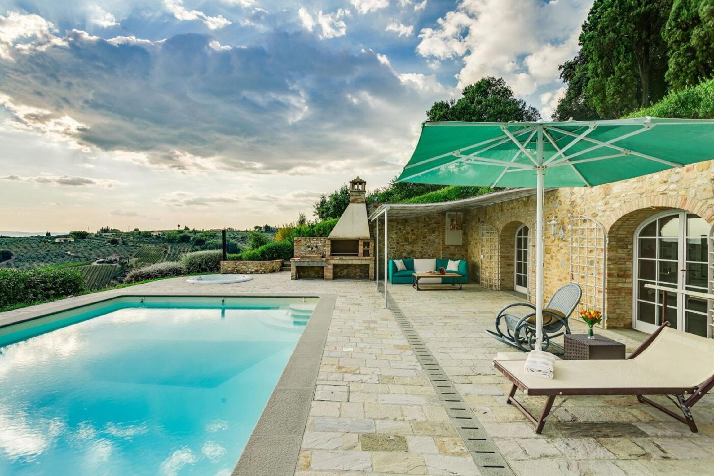 Villa Gazebo