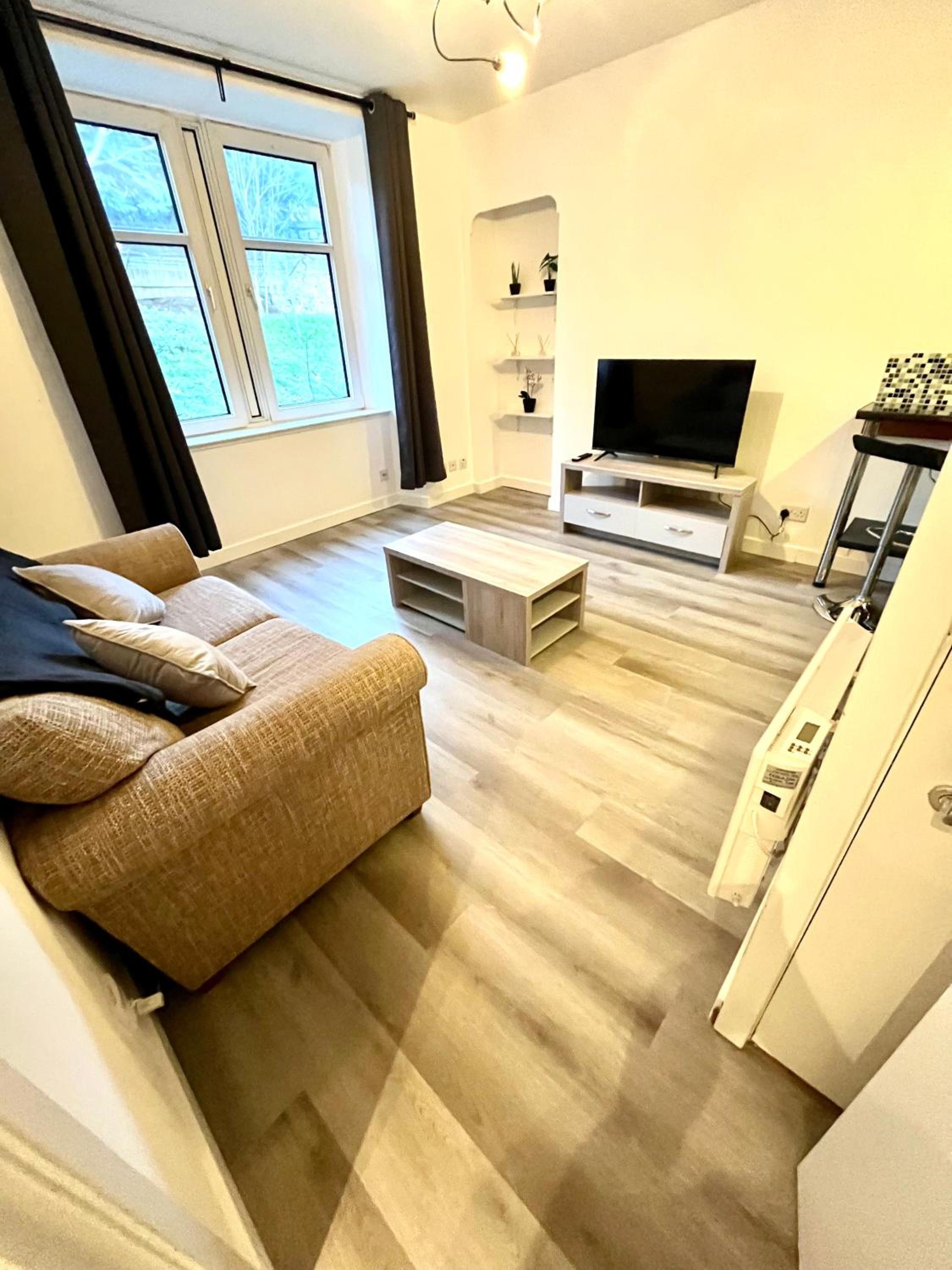 Stephen's Street Apartment, Inverness City Centre view 5