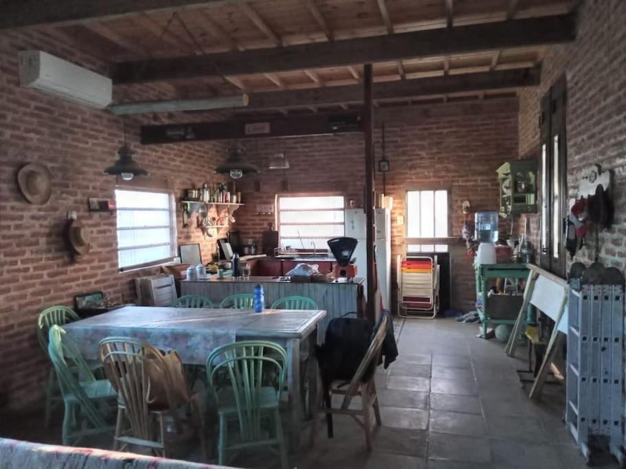 Hermosa Casa en Paso de la Patria