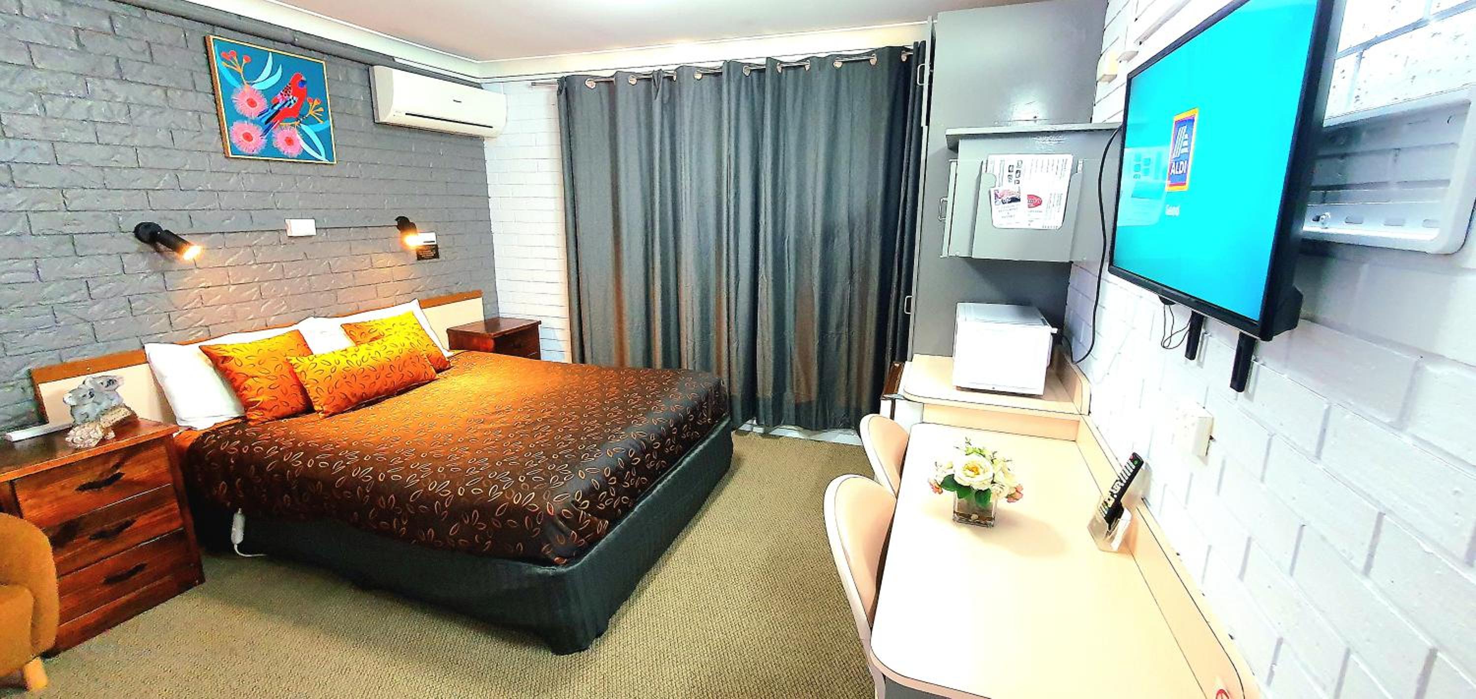 Goldrush Motel Young CBD