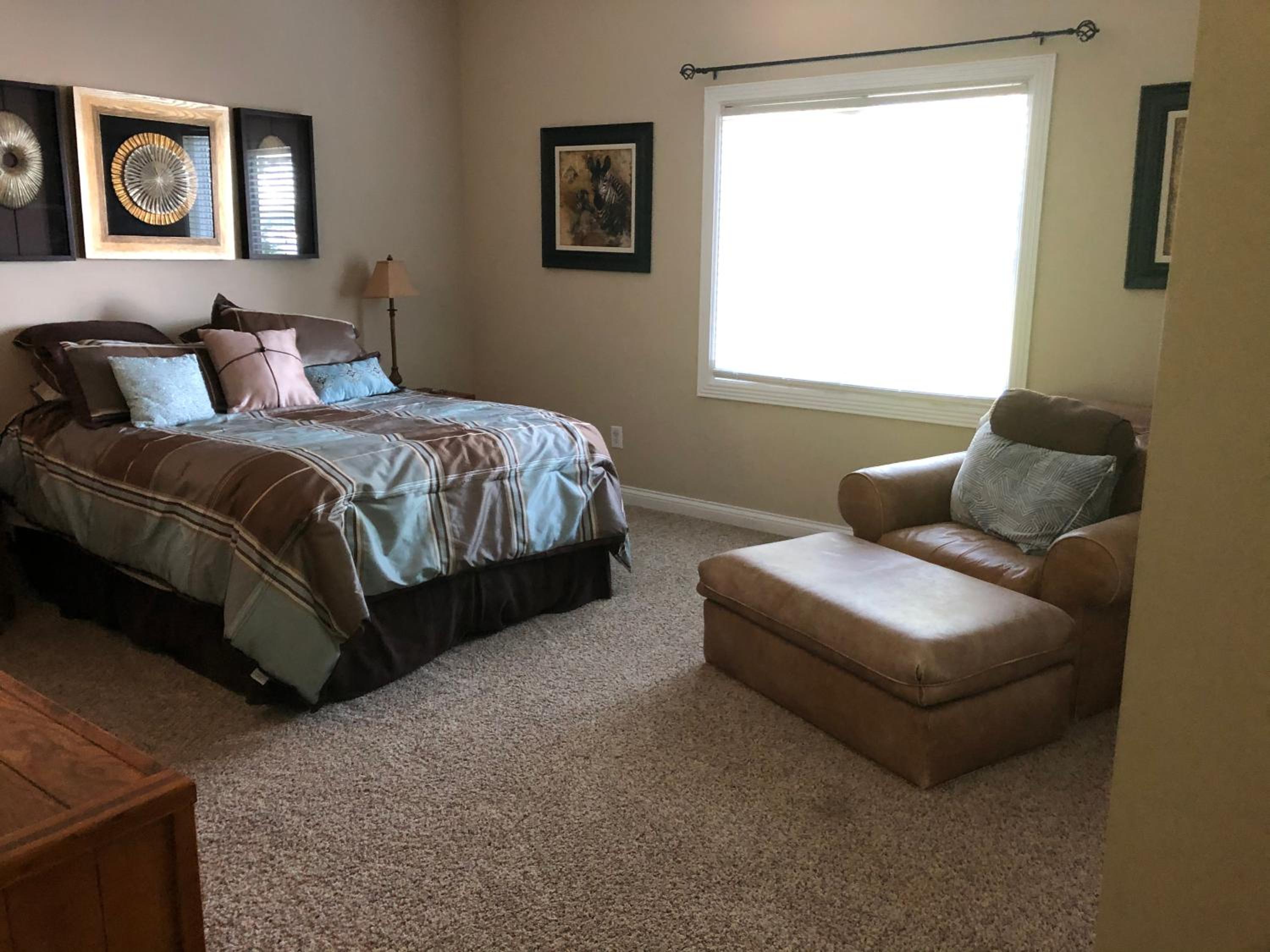 Luxury on the lake view 3