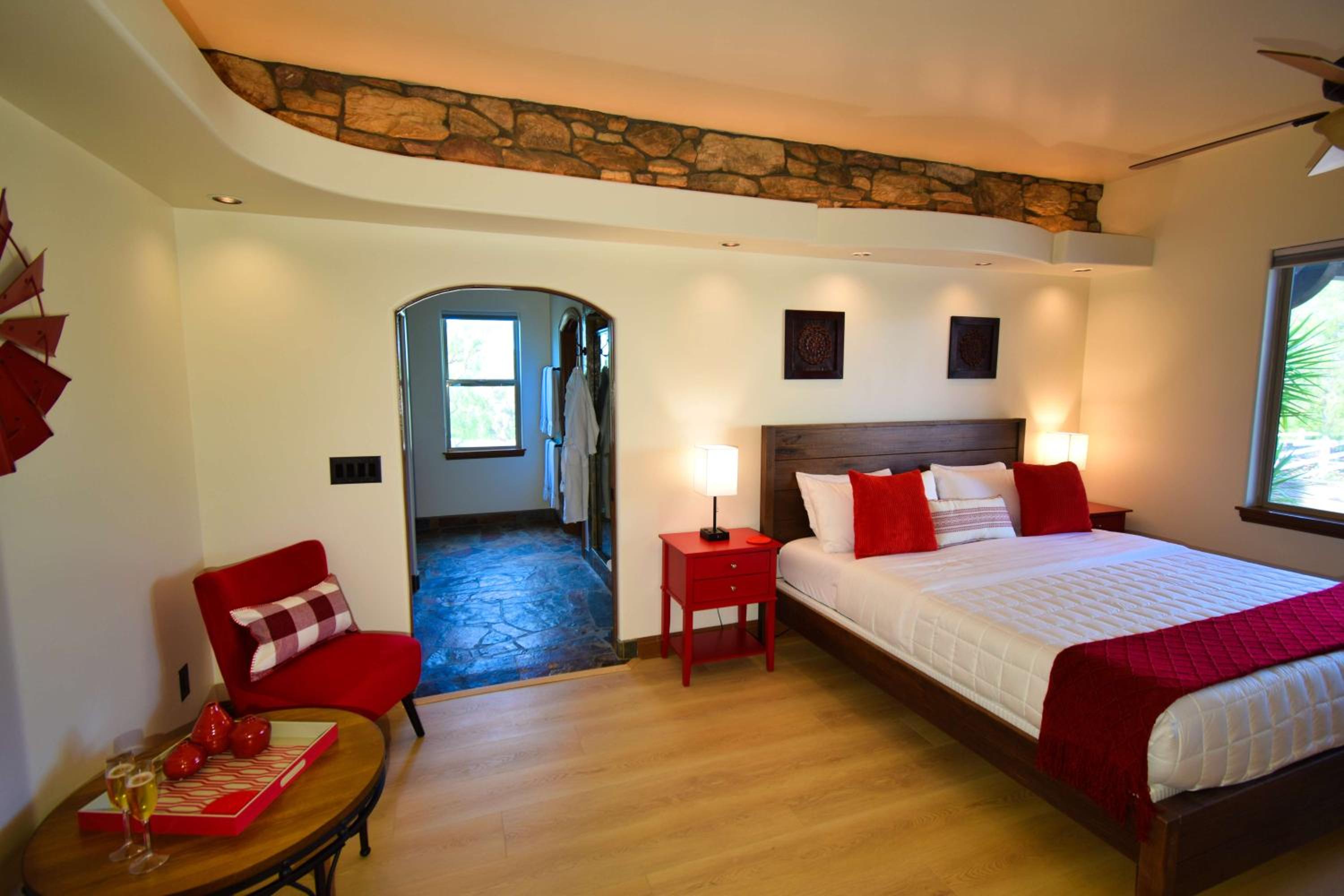 Peppertree Lane Ranch -- Seven-Acre Ranch in the Heart of Wine Country