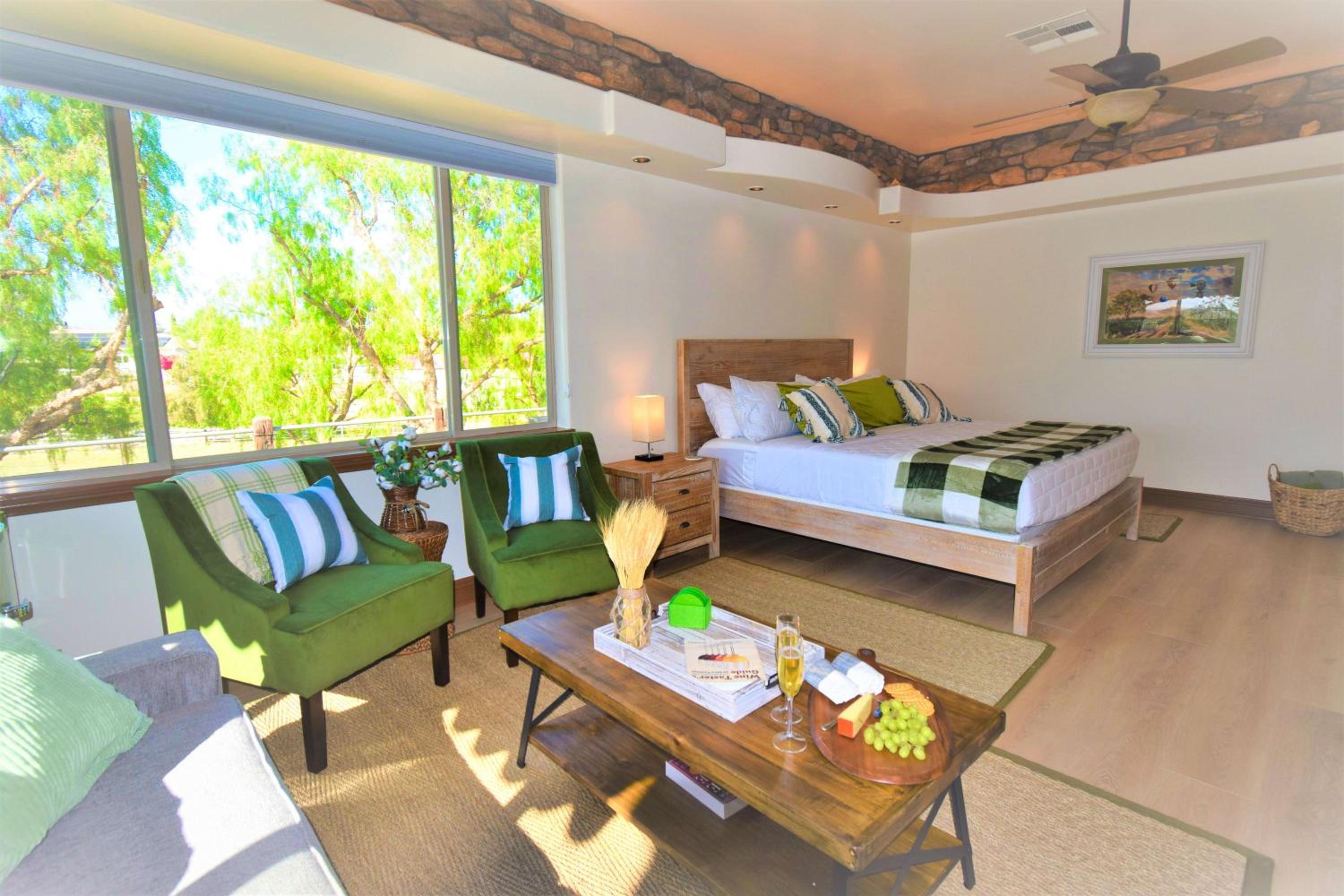 Peppertree Lane Ranch -- Seven-Acre Ranch in the Heart of Wine Country