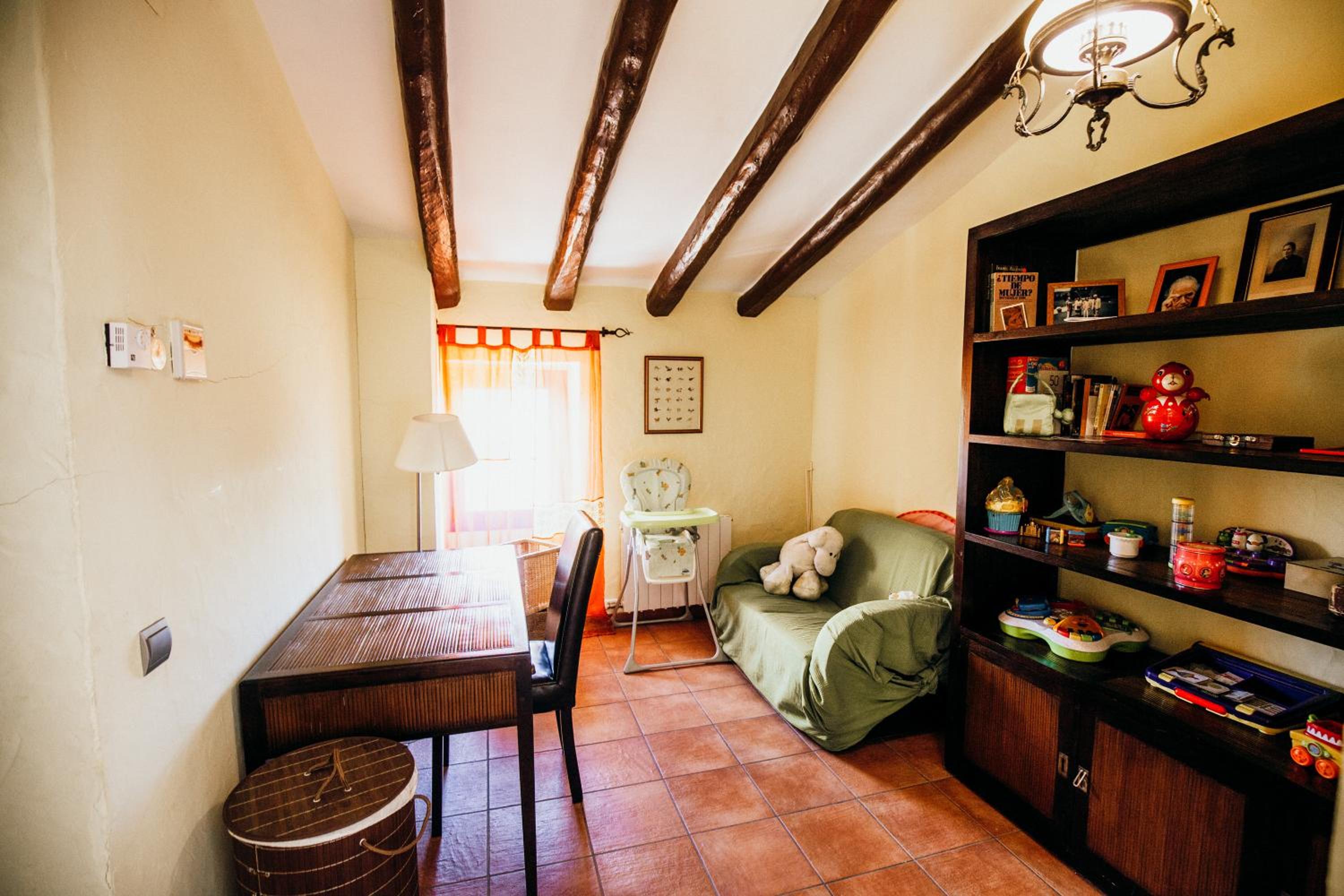 Mas Fullat cottage, Alforja tarragona view 3