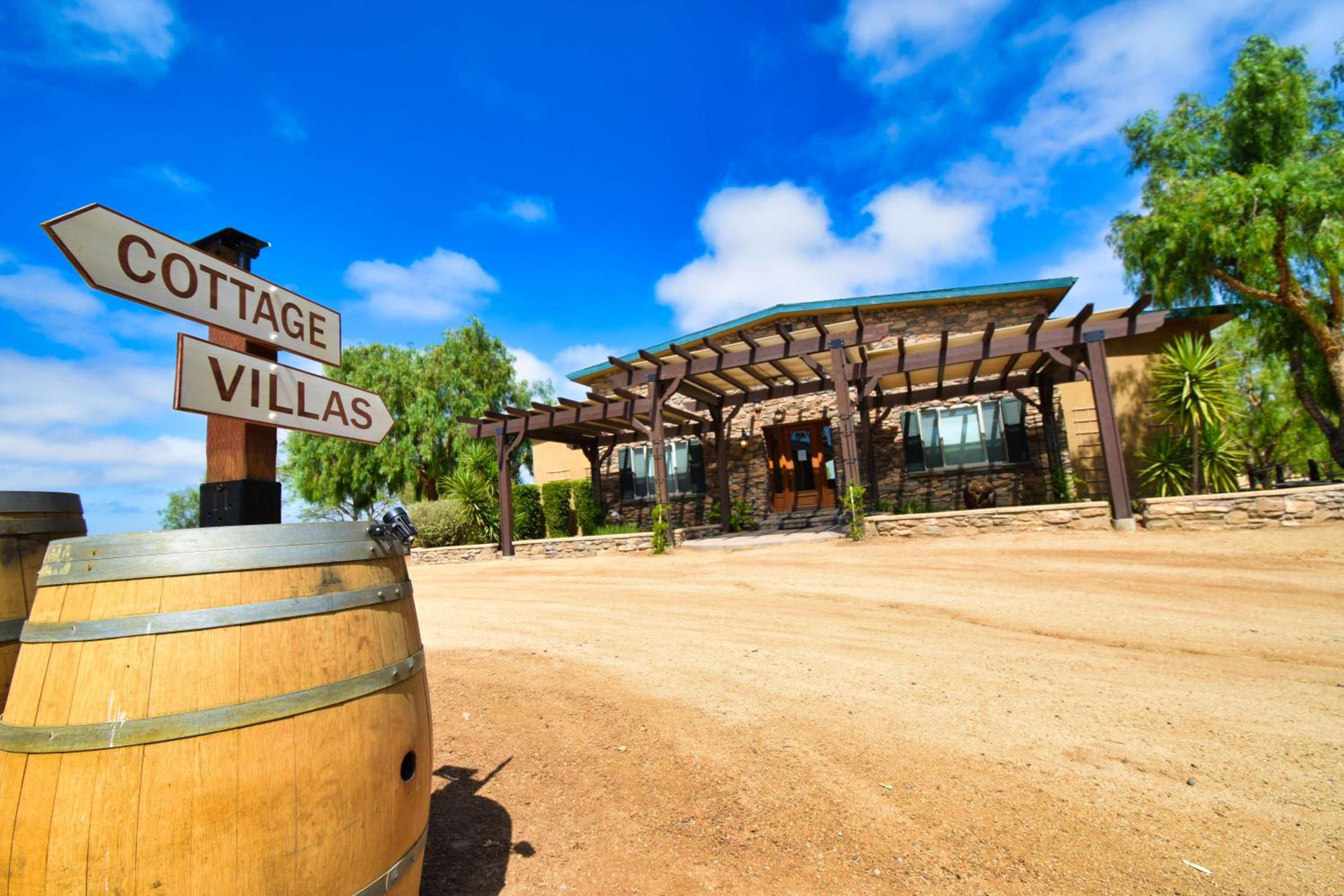 Peppertree Lane Ranch -- Seven-Acre Ranch in the Heart of Wine Country