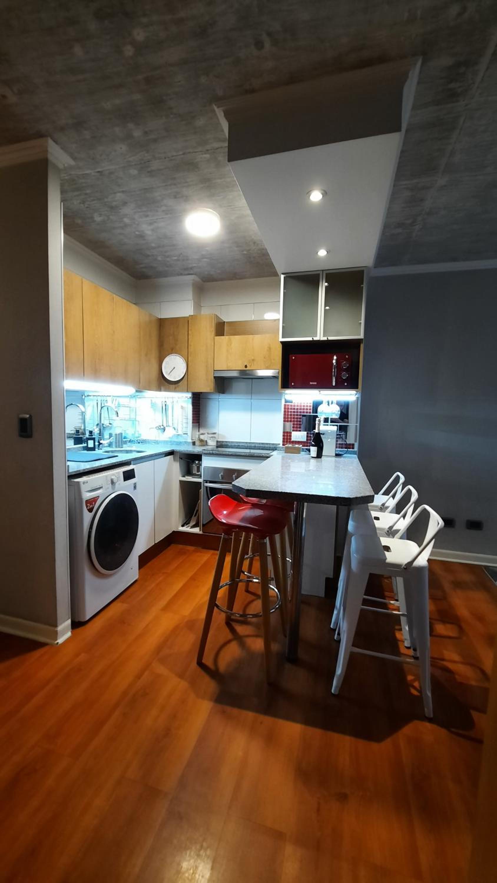 Cómodo y Moderno apartamento en Las Condes 2Dorm, 2Baños, open-Kitchen
