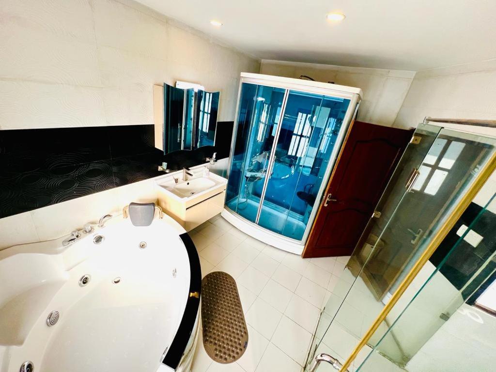 Hostmandu B&B view 4