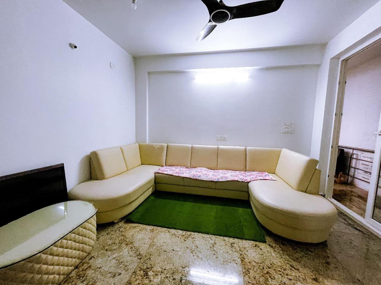 RVR Abode - Quality Rooms - Nr Bagmane Tech Park, Nr Indiranagar view 4