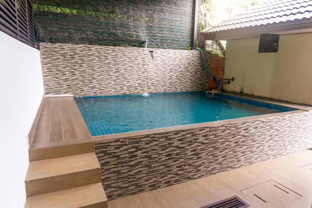 2 Storey Semi-D Homestay Nilai and KLIA, F1 Sepang with Pool photo 3