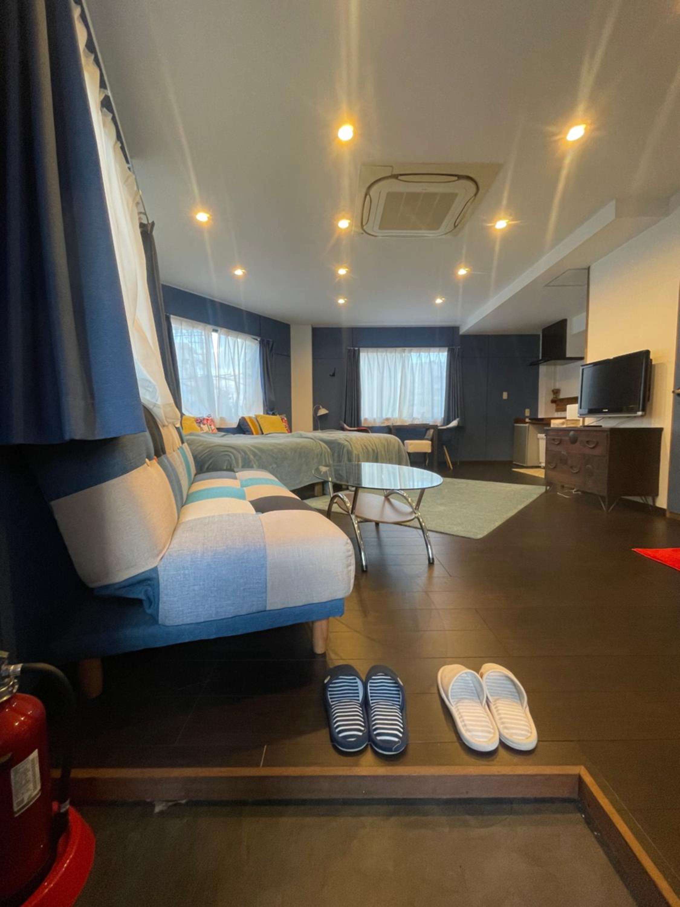hotel room