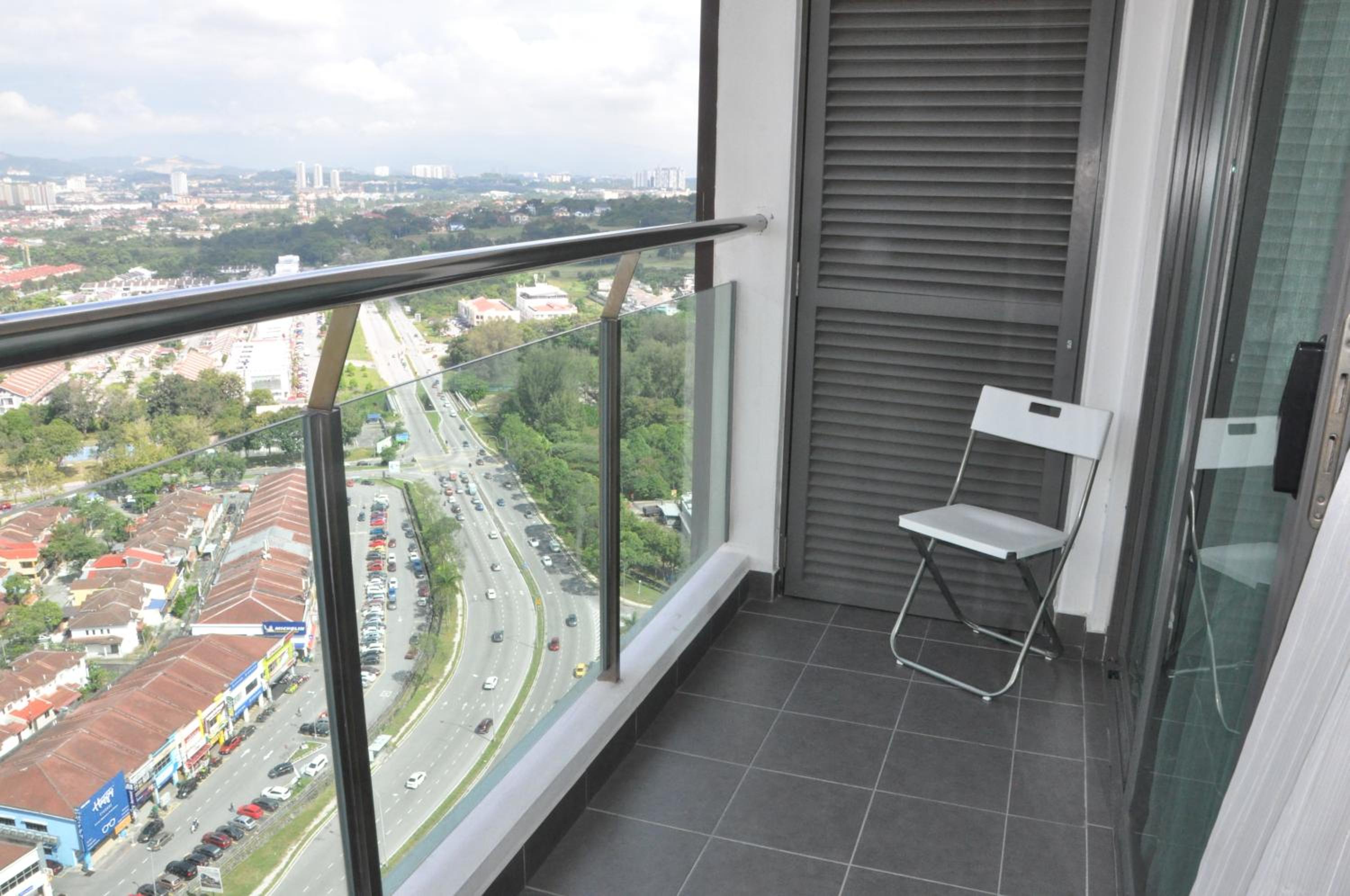 Bayu Bangi photo 7