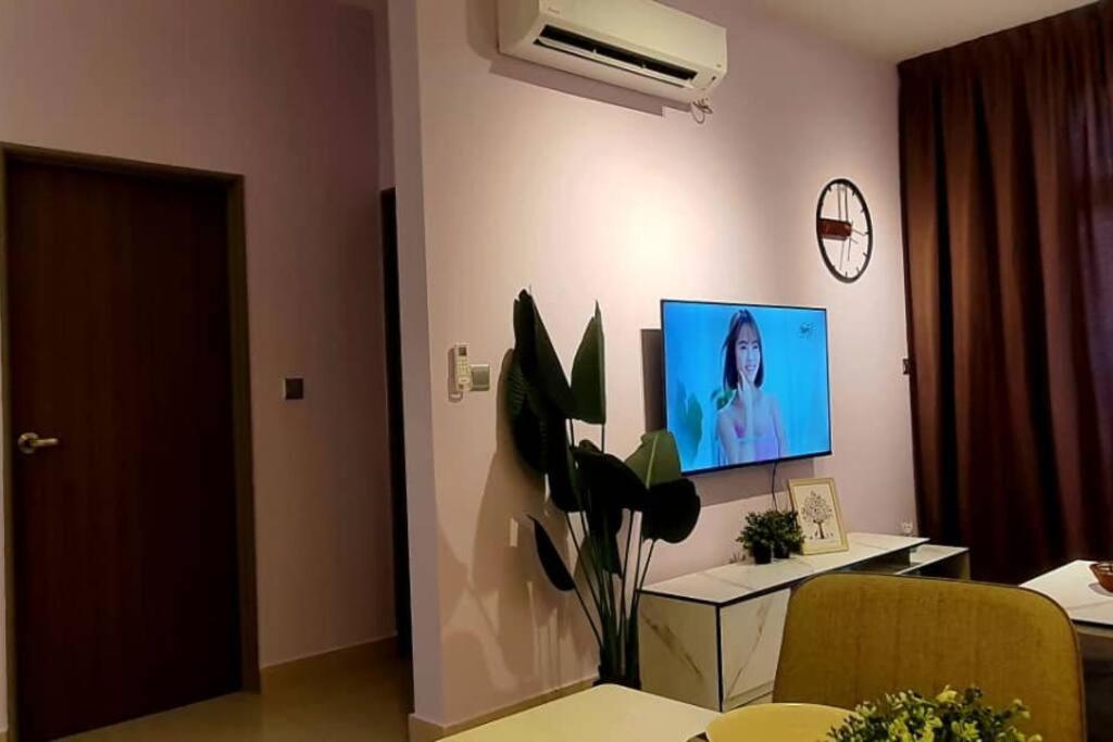 Cozy Spacious Home 2 BR SKS Habitat Larkin JB