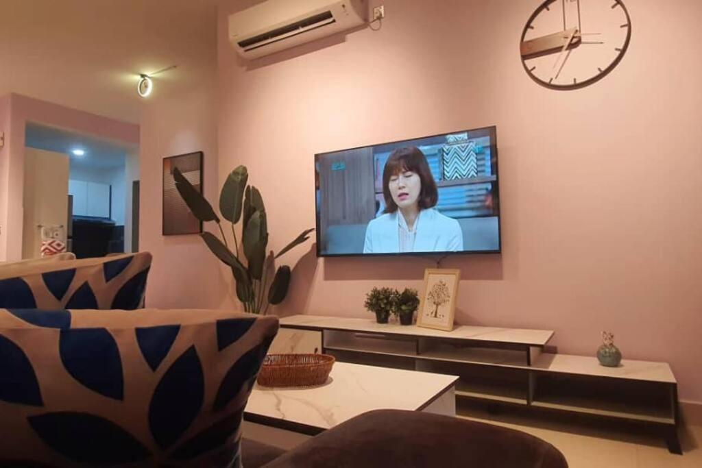 Cozy Spacious Home 2 BR SKS Habitat Larkin JB