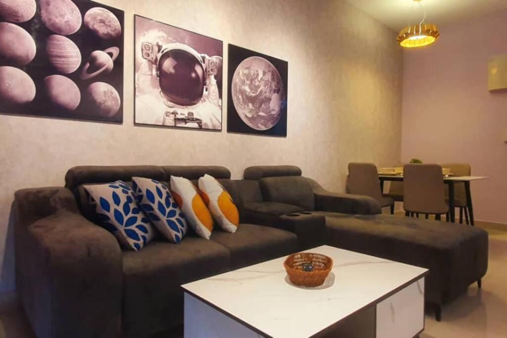 Cozy Spacious Home 2 BR SKS Habitat Larkin JB