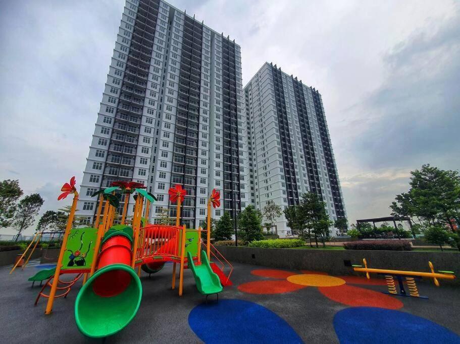 Cozy Spacious Home 2 BR SKS Habitat Larkin JB