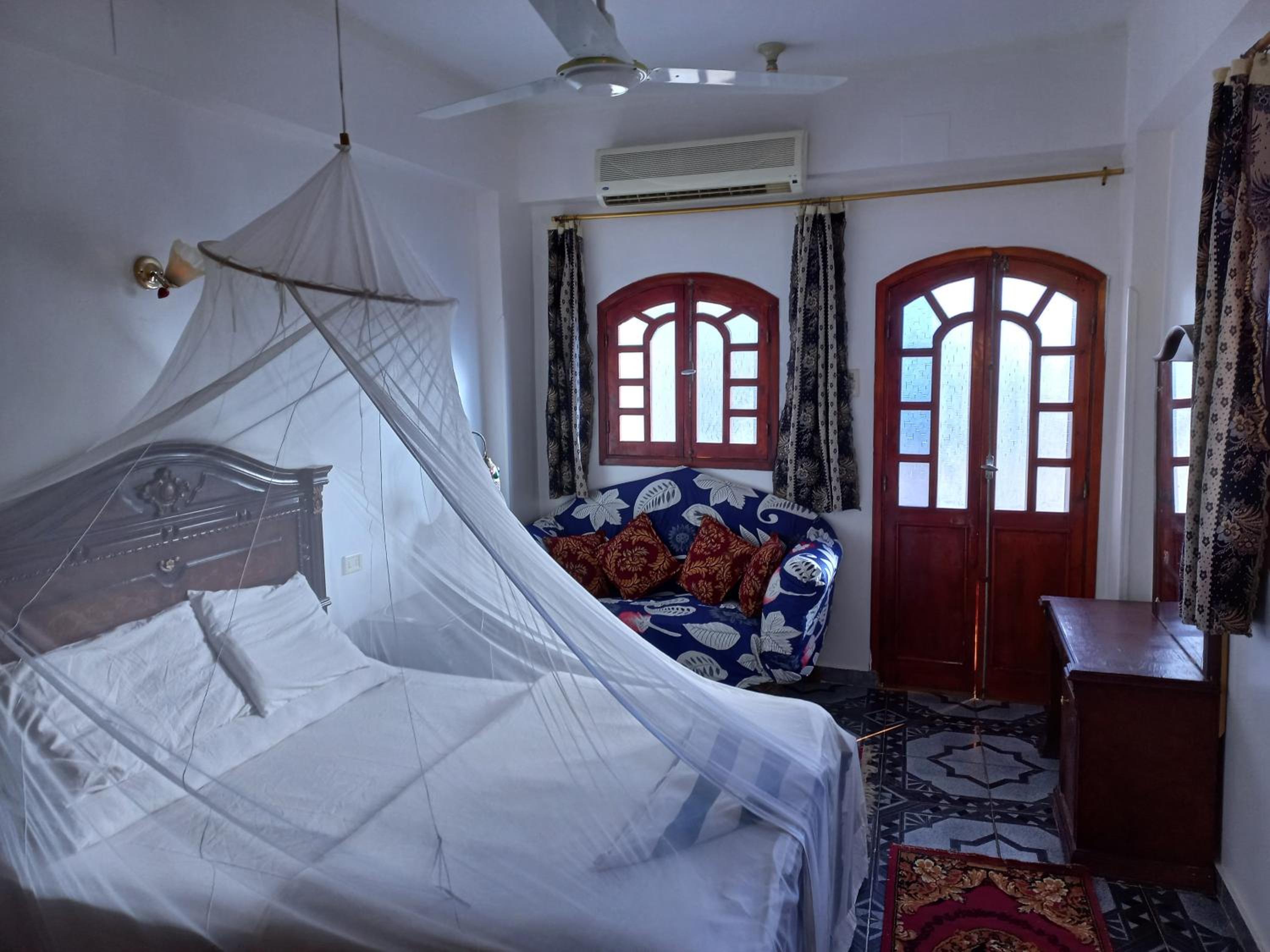 lucky guest house