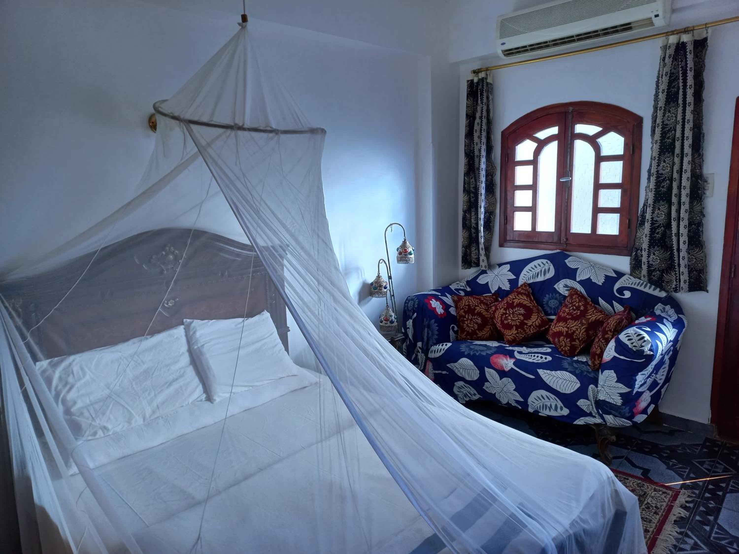 lucky guest house