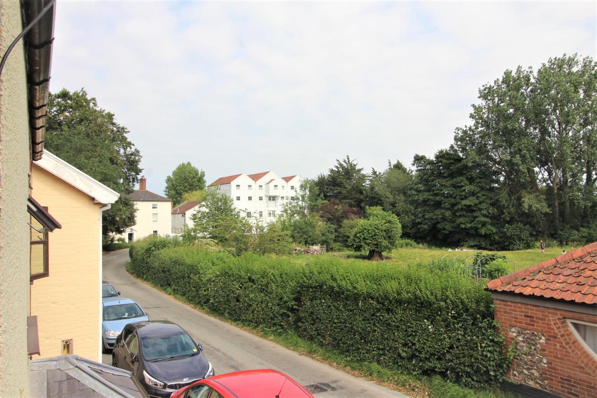 Photo 42