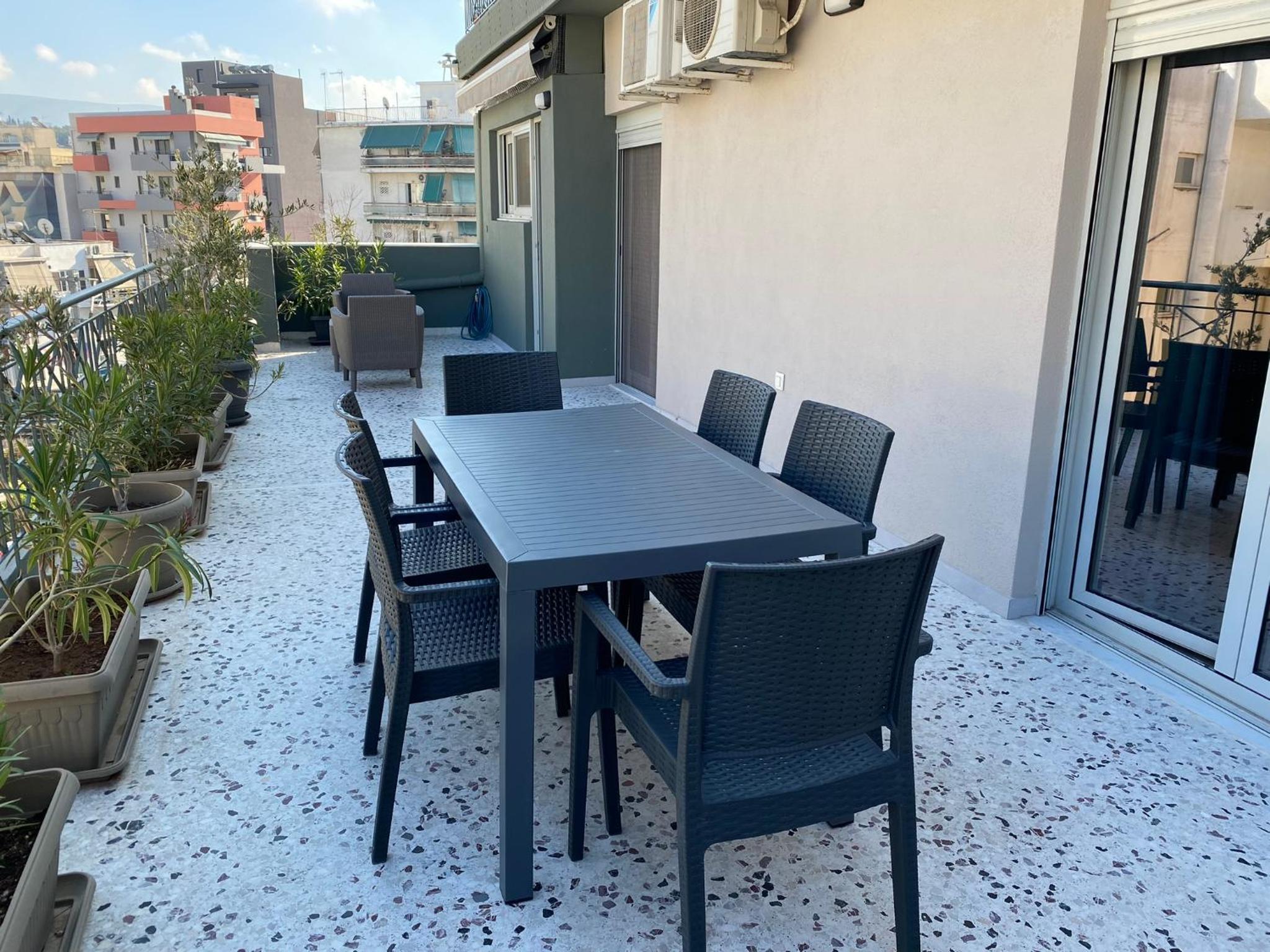 ASIMINA apartment, Kerameikos Metro Station