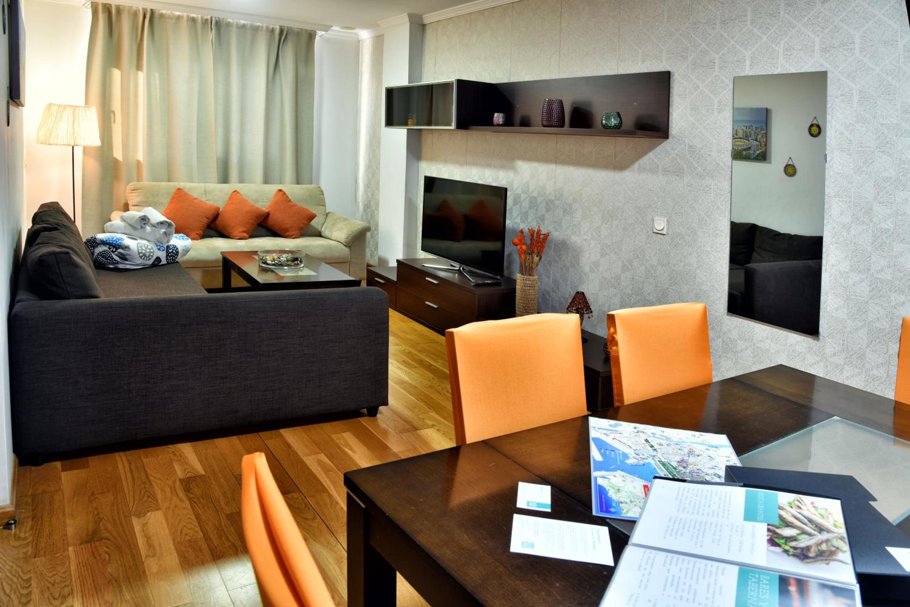 WonderStays Apartamentos La Estación